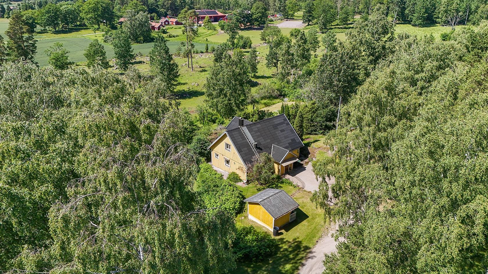 4 rum villa på Henstavägen 9 Hensta, Eskilstuna kommun - bild 3