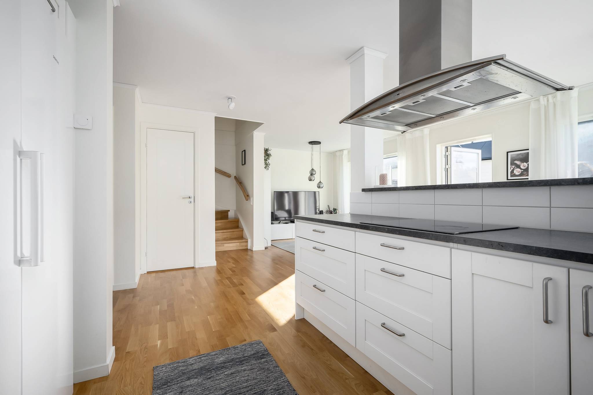 6 rum Parhus på Björnvägen 13C Länna Huddinge kommun - bild 11