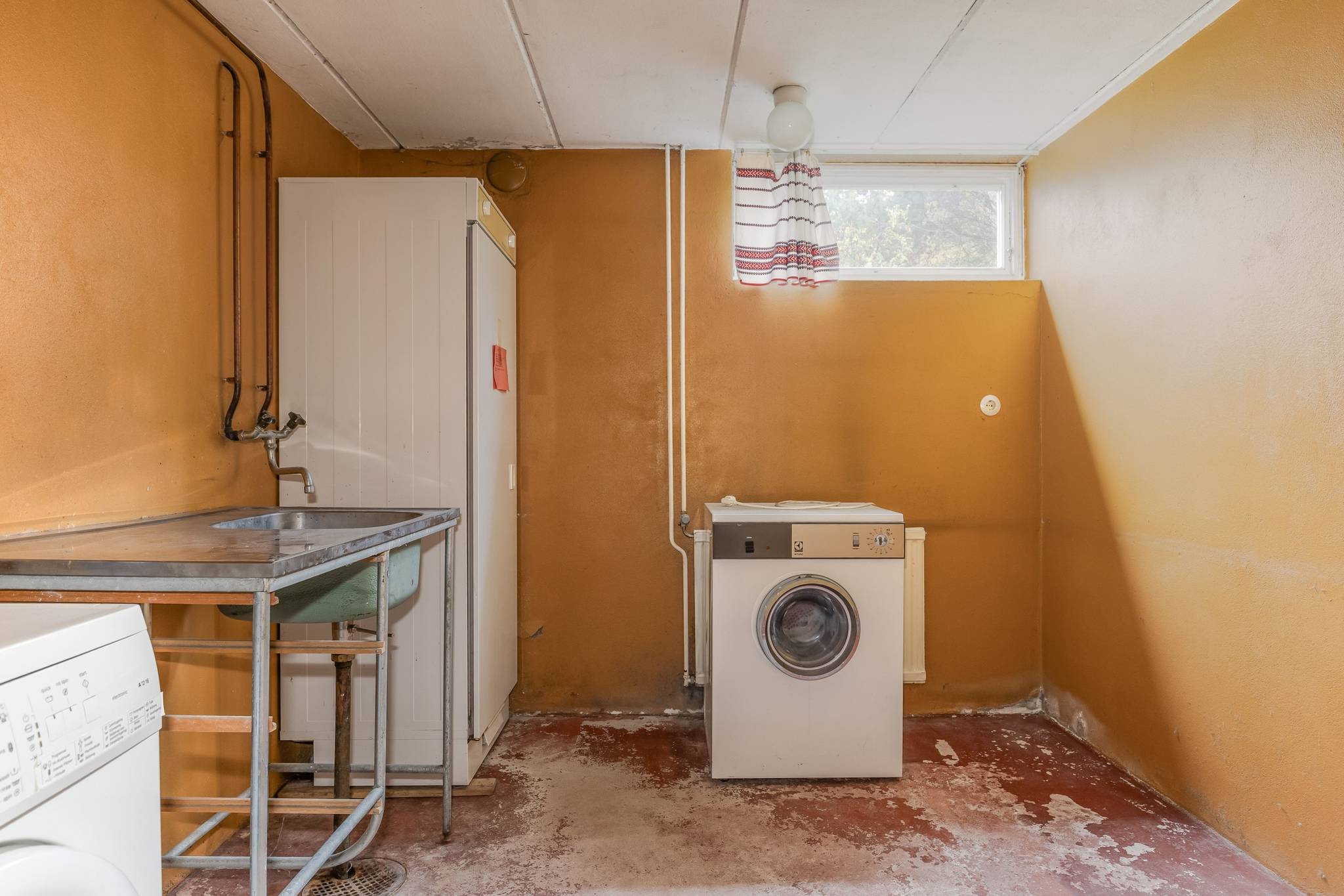 6 rum Villa på Harbacksvägen 2 LUDVIKA Jägarnäs Ludvika kommun - bild 24