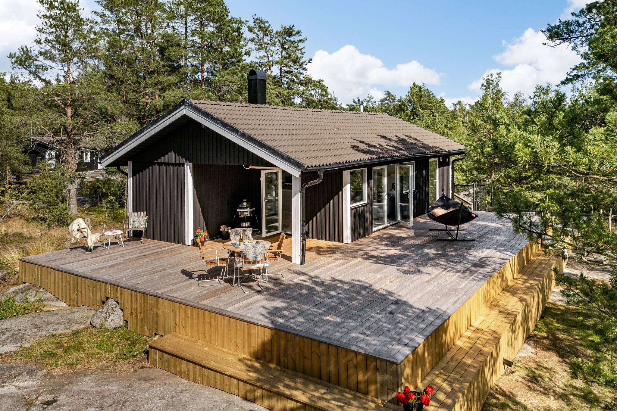 3 rum Vinterbonat fritidshus på Ladubacken 12 Lugnet Värmdö kommun - bild 2