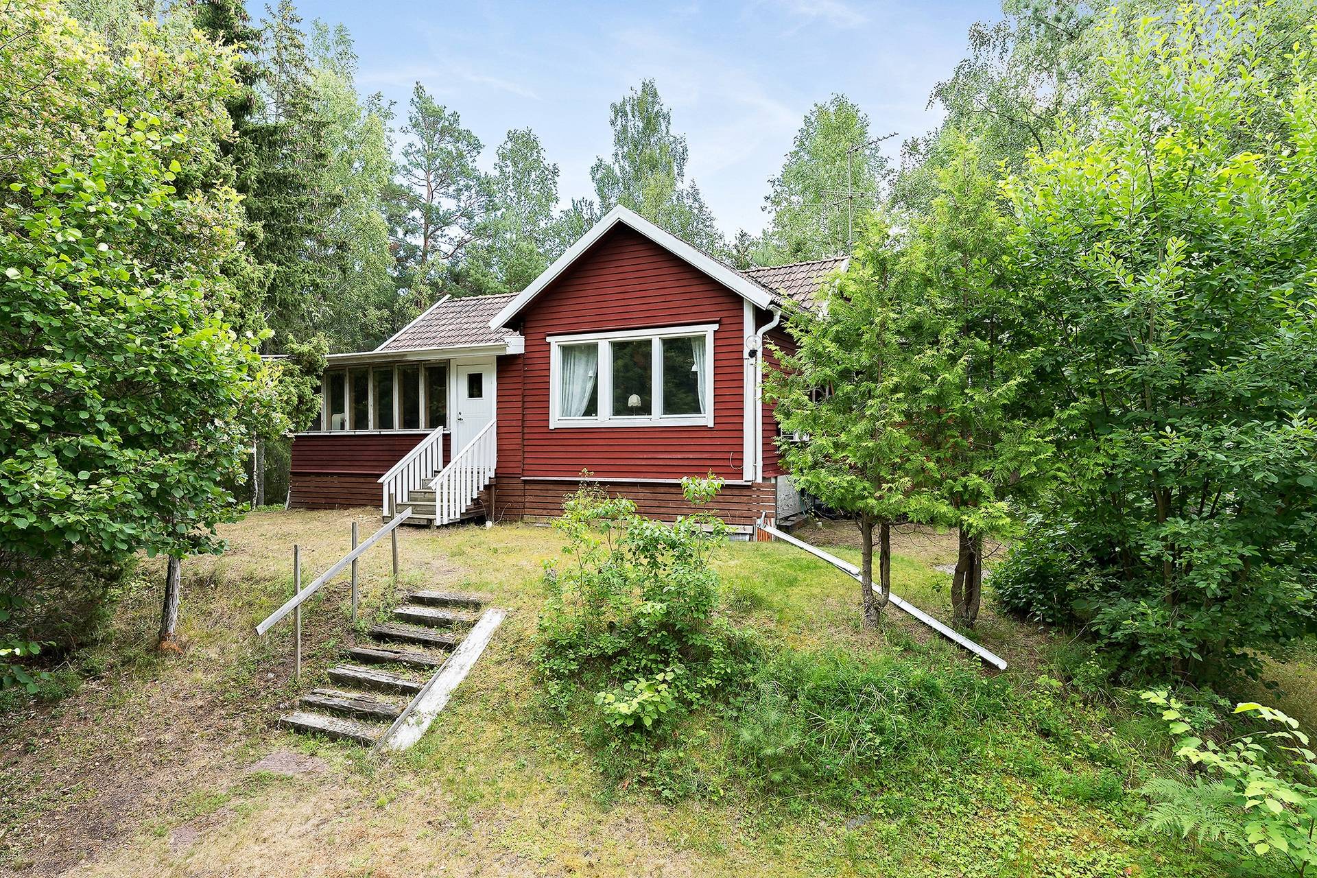 3 rum vinterbonat fritidshus på Västanvik Granvägen 4 Gräddö, Norrtälje kommun - bild 1