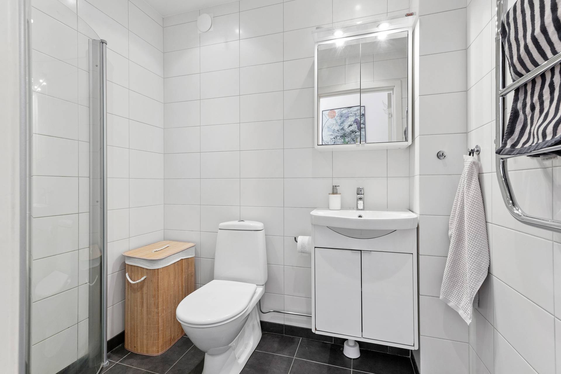 3 rum Lägenhet på Ängsstigen 20 Sundbyberg Sundbybergs kommun - bild 6