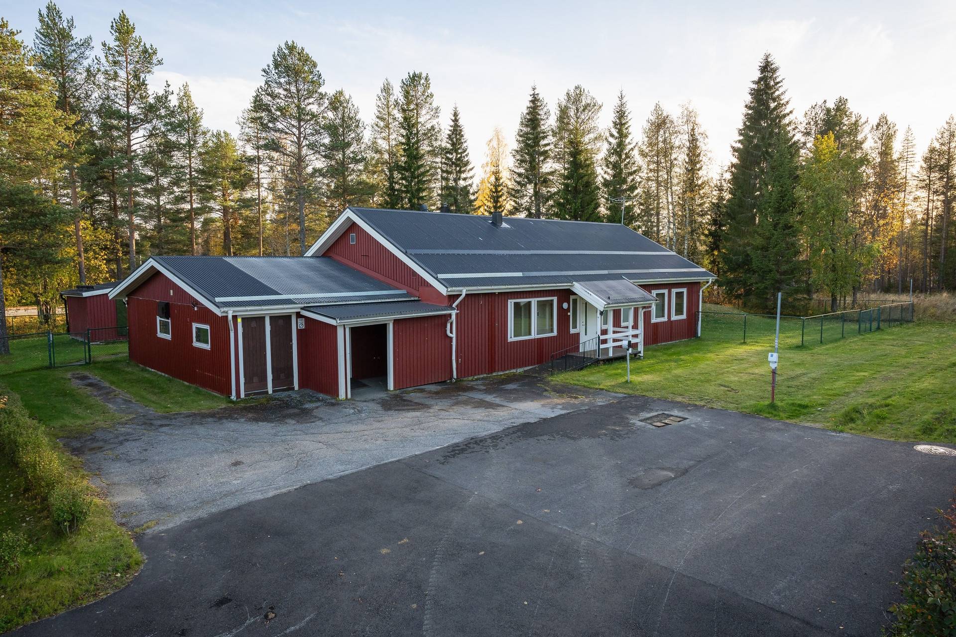 5 rum villa på Idrottsvägen 9 Boliden, Skellefteå kommun - bild 1