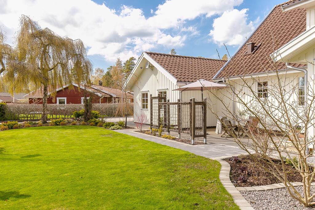 6 rum Villa på Lindenavägen 12 Ulriksdal Lidköpings kommun - bild 8