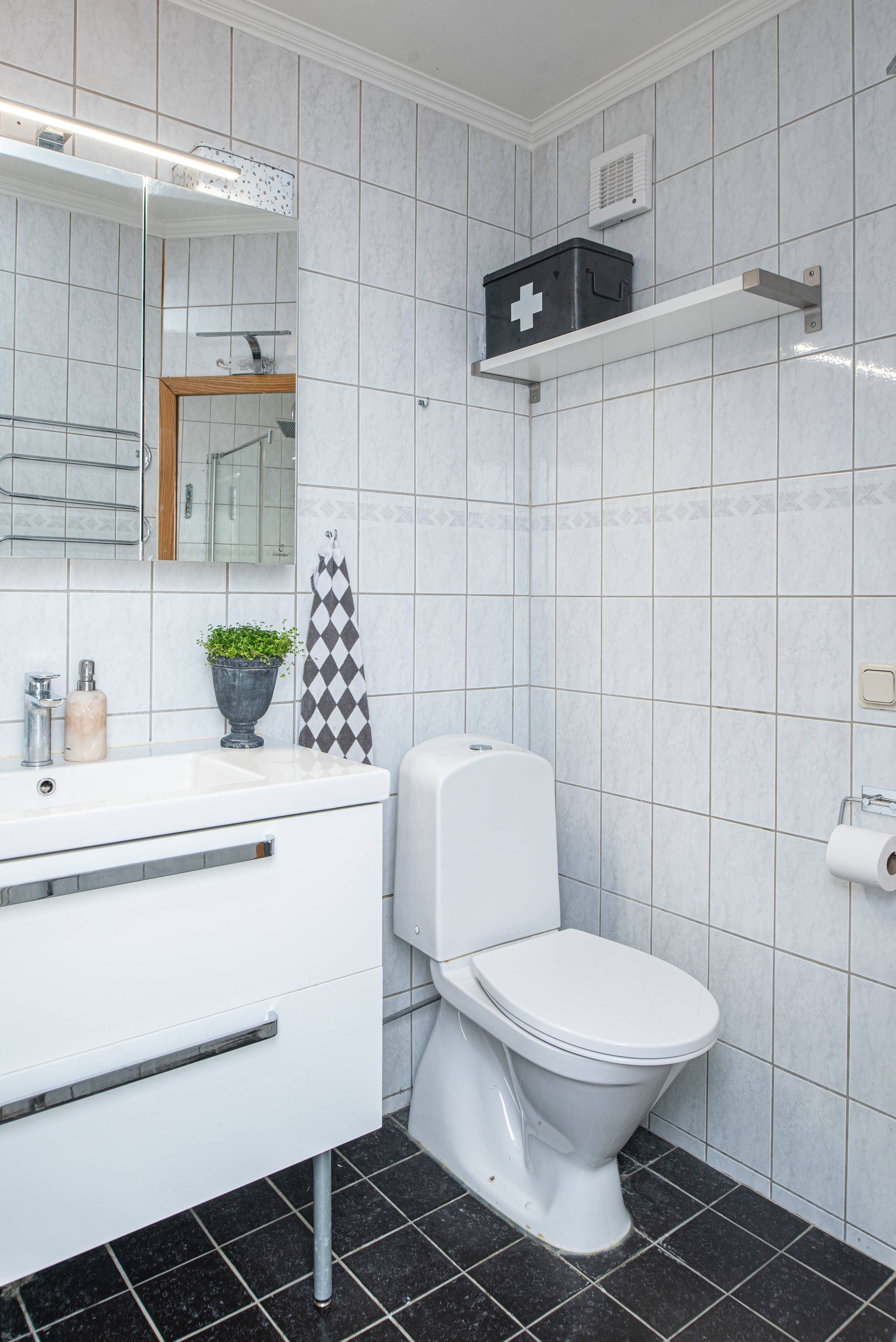 5 rum Villa på Ovanskogsvägen 36 Hudiksvalls kommun - bild 17