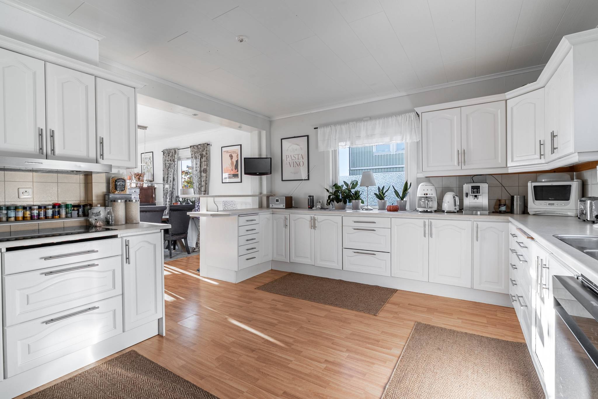 8 rum Villa på Lindbyvägen 8 Centralt Örnsköldsviks kommun - bild 4