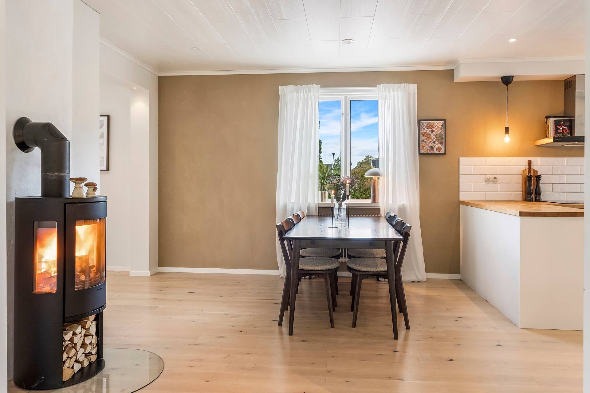 5 rum Villa på Bäckgatan 4 Runna Kungsörs kommun - bild 7