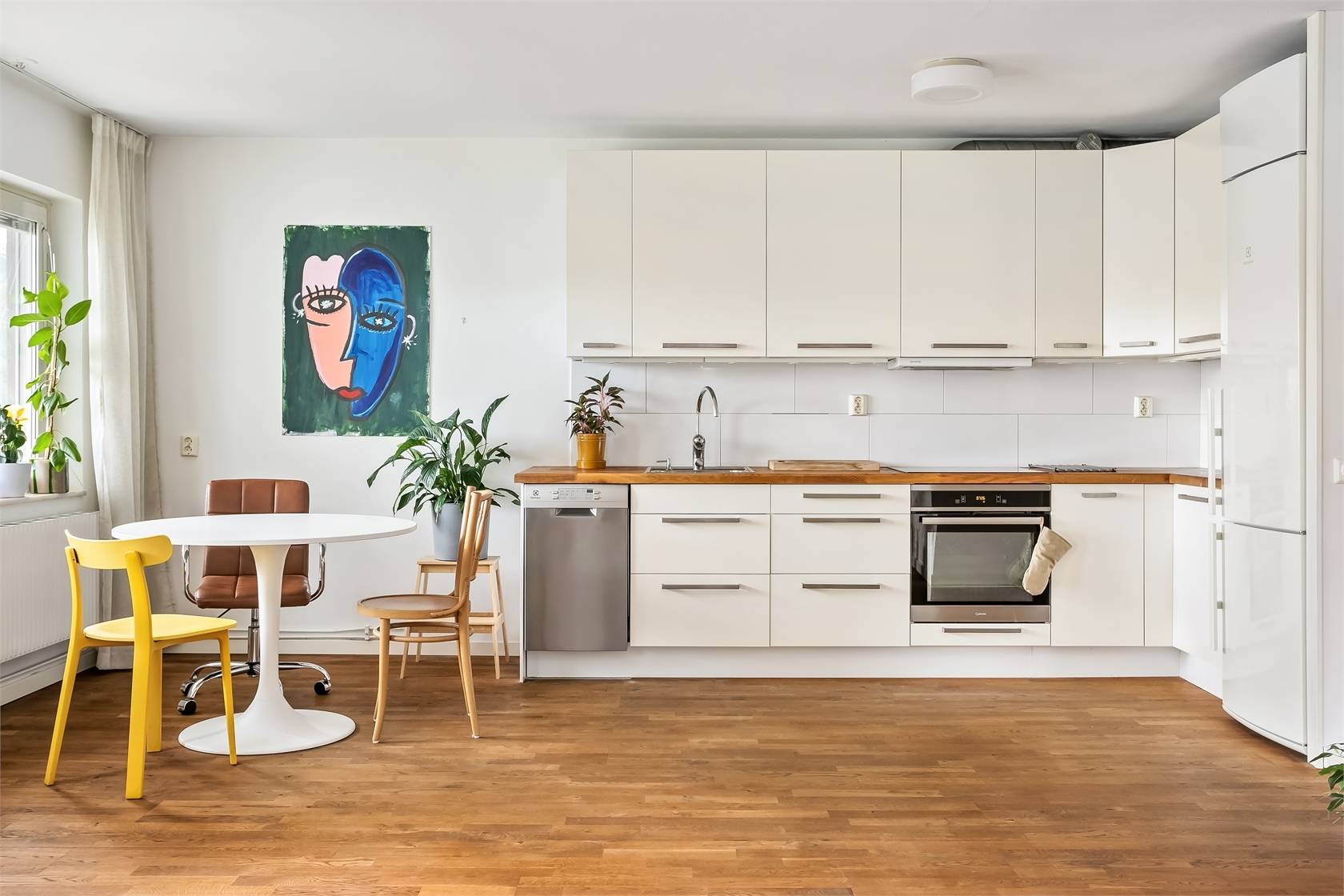 2 rum lägenhet på Bangatan 13 lgh Huvudsta, Solna kommun - bild 2