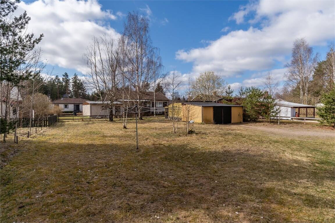 4 rum Villa på Lillesjövägen 20 Rosenfors Hultsfreds kommun - bild 8