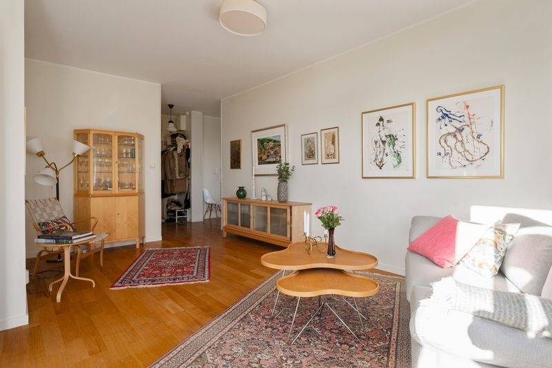 3 rum Lägenhet på Klubbacken 18 Mälarhöjden Stockholms kommun - bild 9