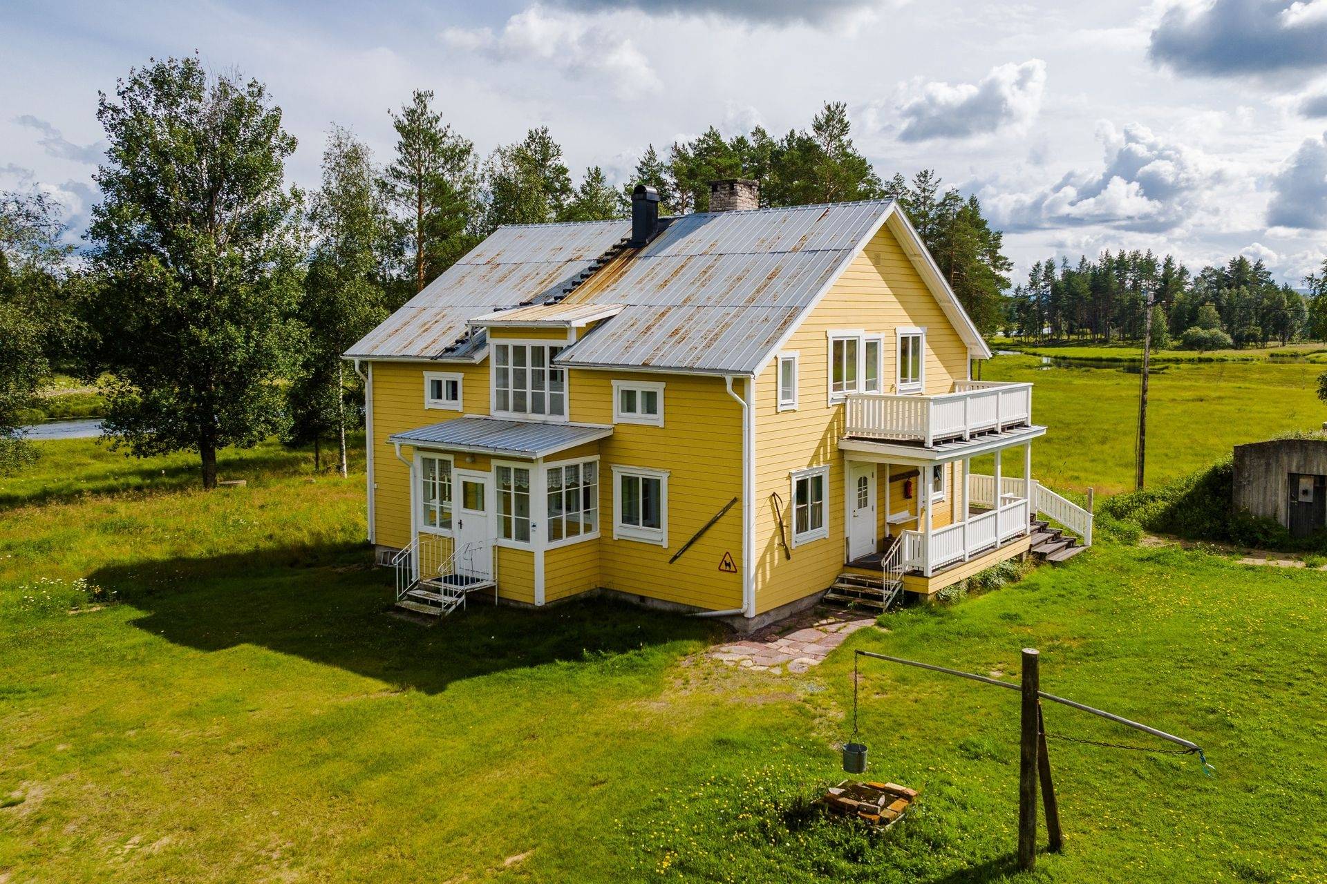 5 rum Gård/skog på Djuptjärn 8 Sörsjön Malung-Sälens kommun - bild 2
