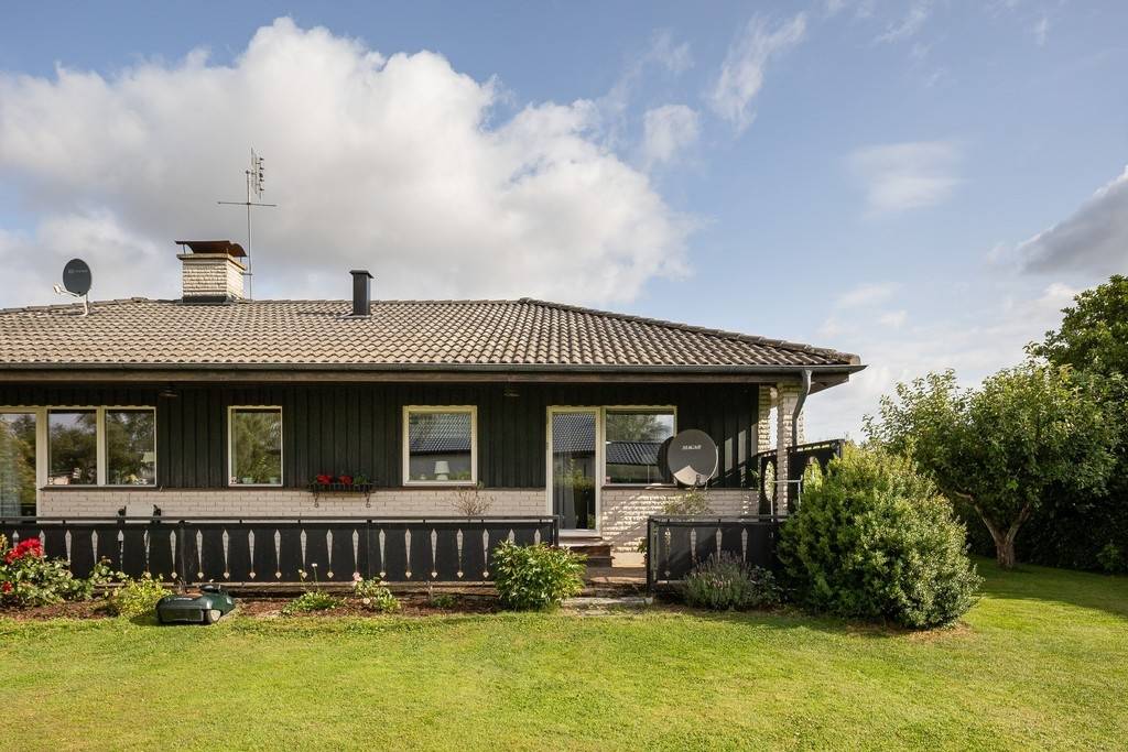 4 rum Villa på Fagerströmsgatan 4 Hindsbo Skara kommun - bild 35