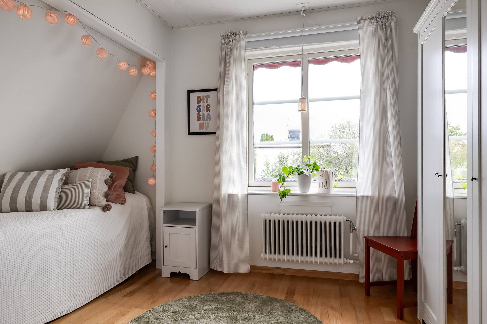124 m² Villa på Tjädervägen 2 Älvtomta Örebro kommun - bild 35