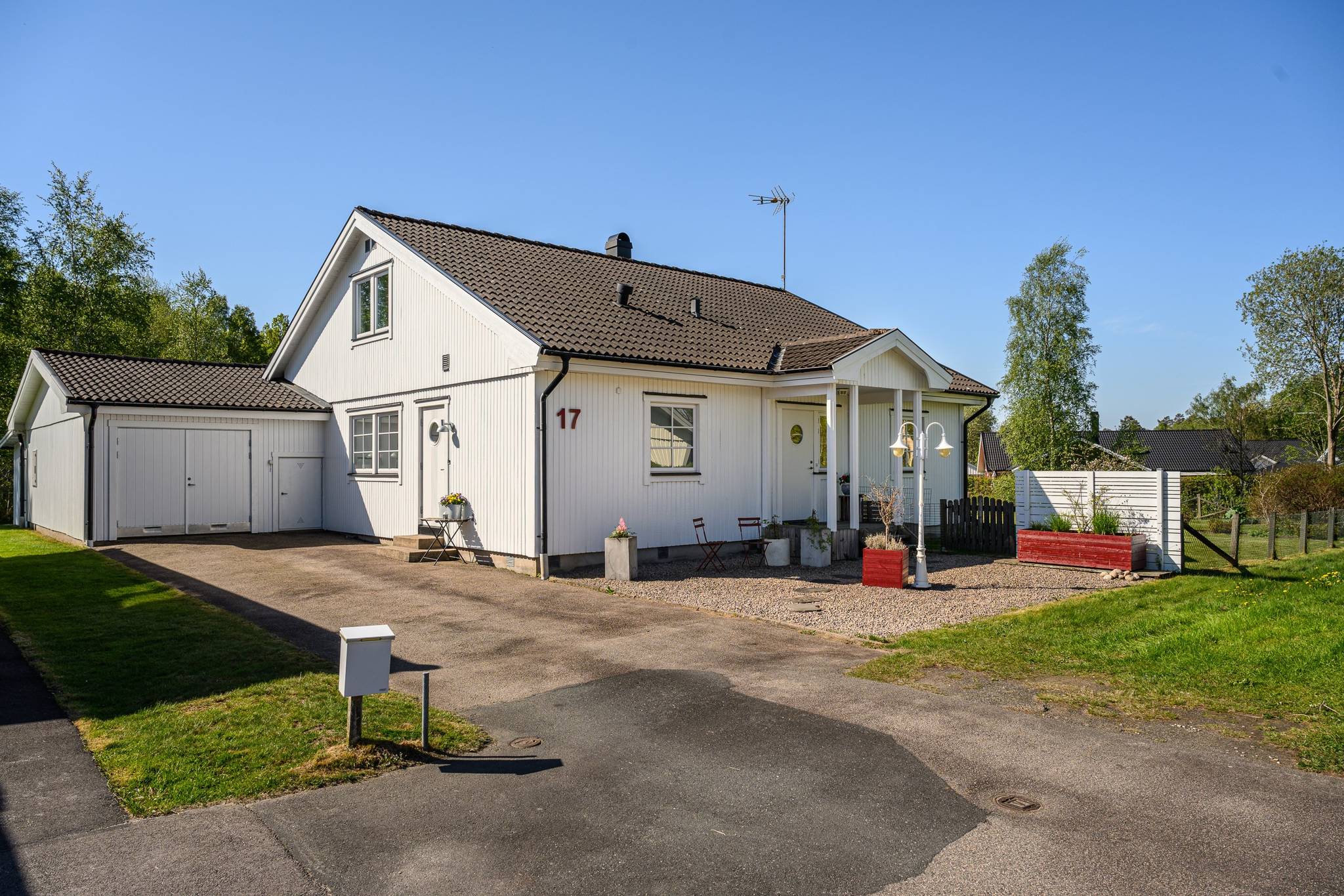 6 rum villa på Diskusvägen 17 Replösa, Ljungby kommun - bild 2