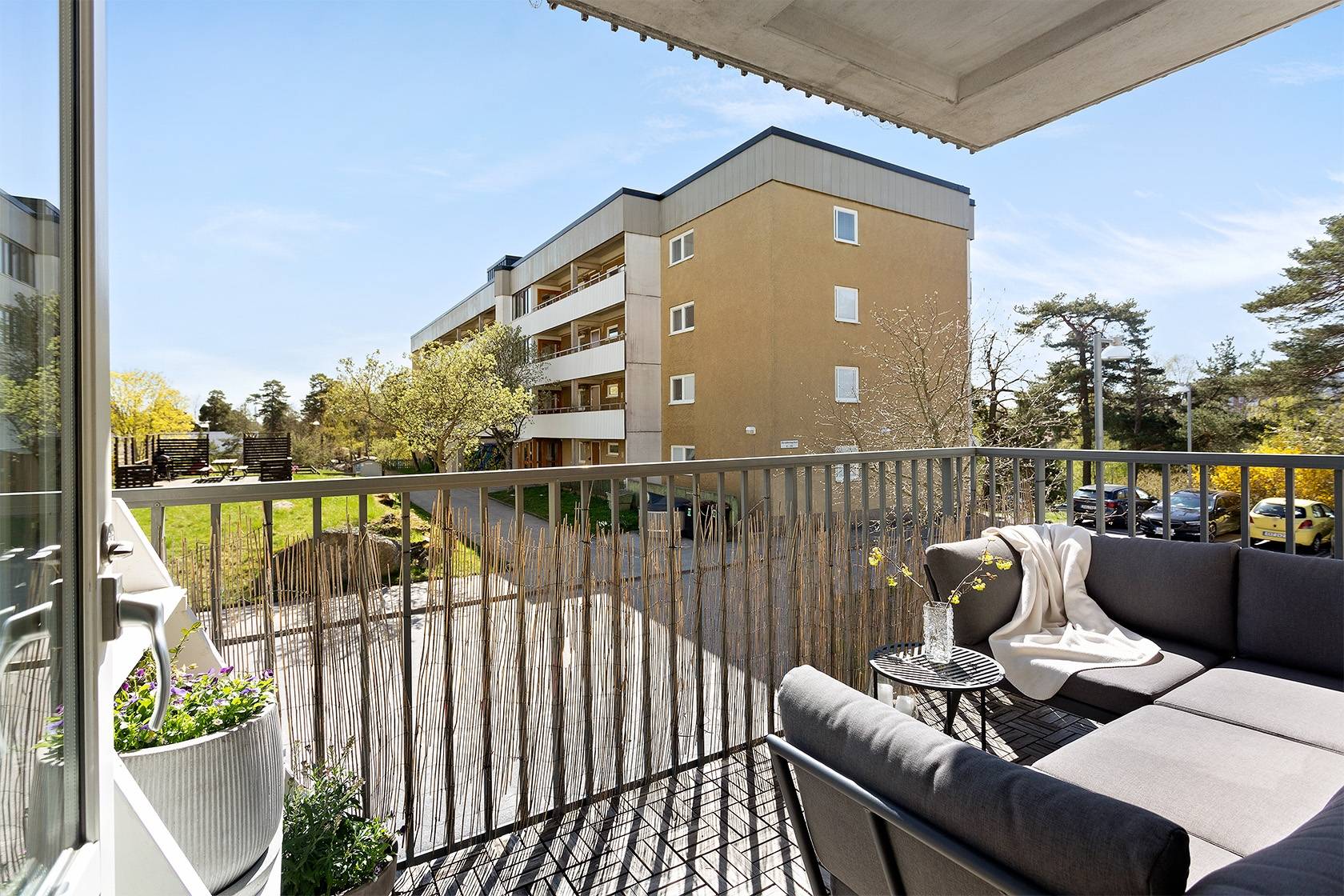 2 rum Lägenhet på Älvsåkersgränd 46 Älvsjö/östbergahöjden Stockholms kommun - bild 3
