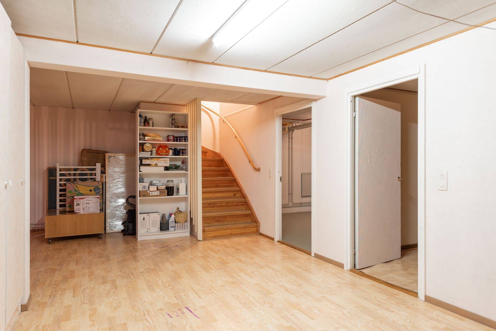 4 rum Villa på Fältspatsvägen 11 Örebro Örebro kommun - bild 4