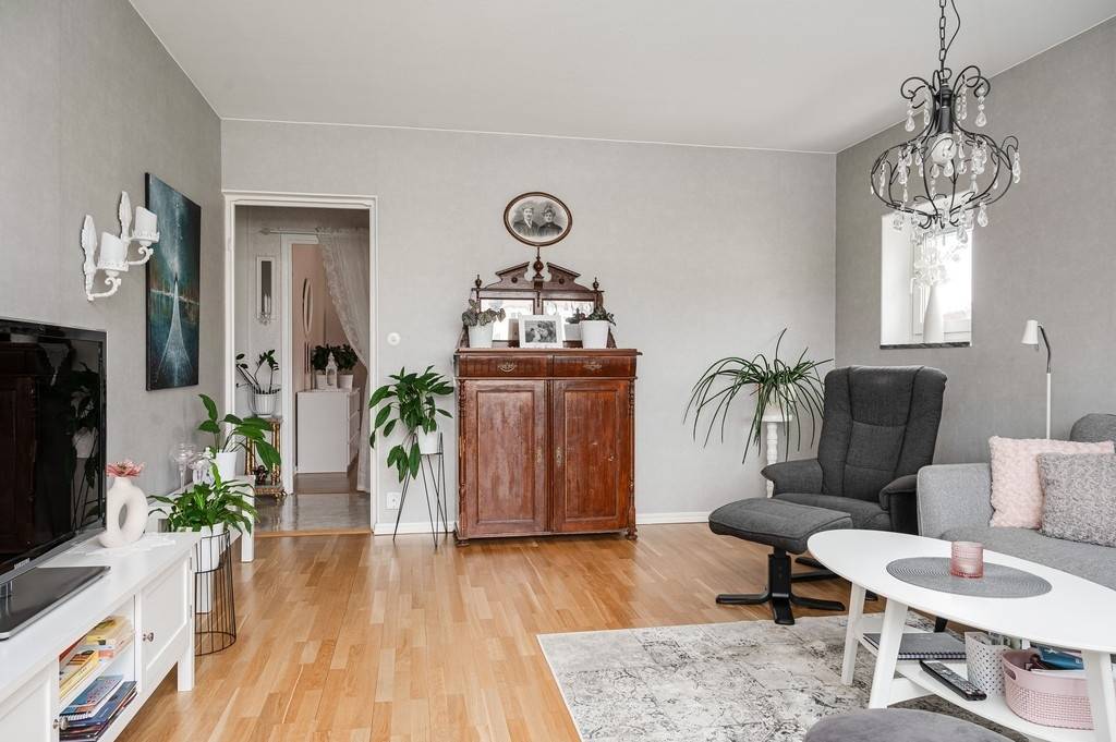 3 rum Lägenhet på Solhemsvägen 1 Timrå - Sörberge Timrå kommun - bild 2