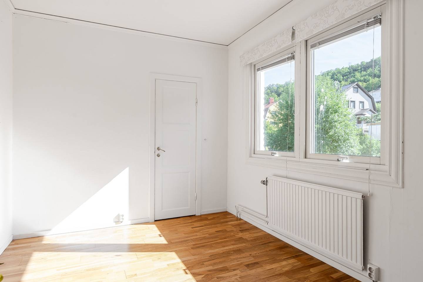 144 m² Villa på Långgatan 34A Huskvarna Norrängen Jönköpings kommun - bild 30