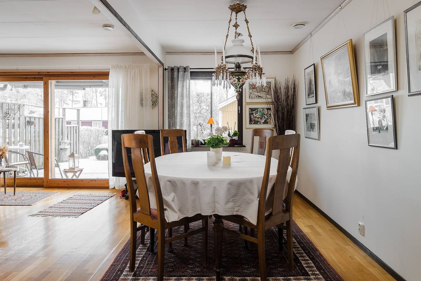 4 rum Villa på Atletvägen 5 Lidköping Norr Lidköpings kommun - bild 15