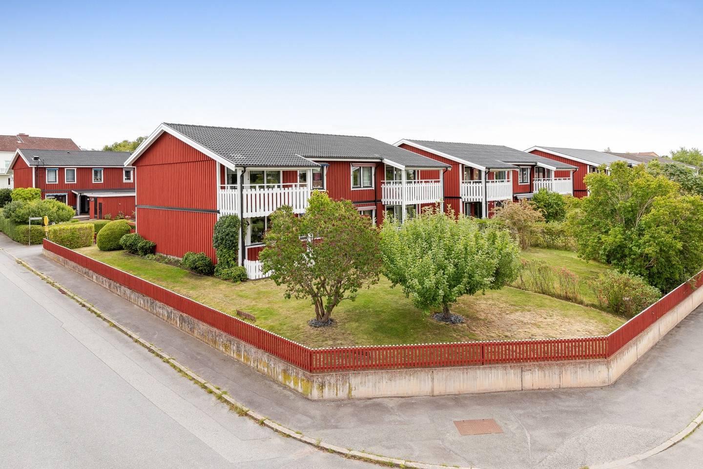 5 rum Parhus på Humlestigen 2 Centralt (vimmerby) Vimmerby kommun - bild 2