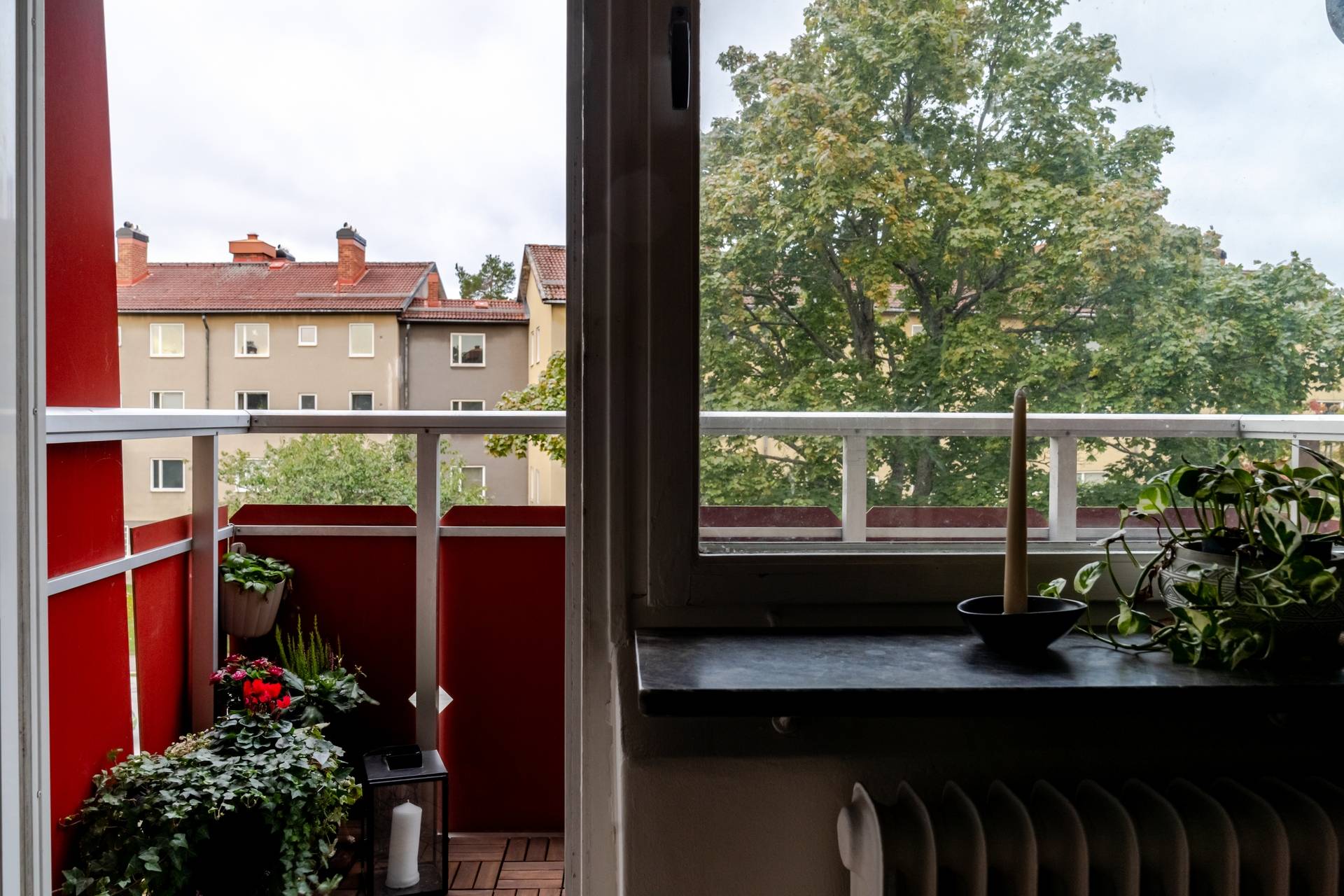 3 rum lägenhet på Lerbäcksgränd 8 Hagsätra, Stockholms kommun - bild 2