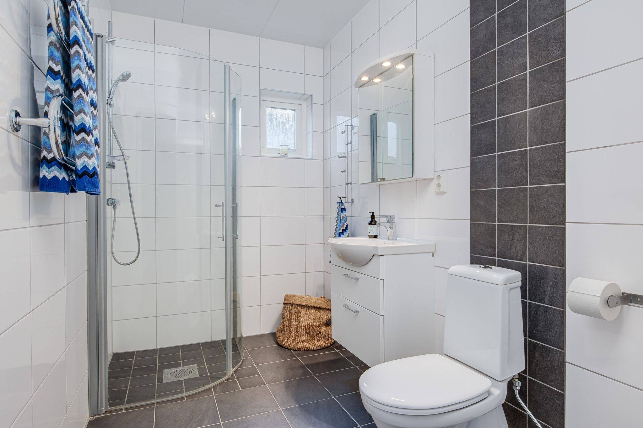 5 rum Parhus på Syrsevägen 16A Ringsegård Falkenbergs kommun - bild 33