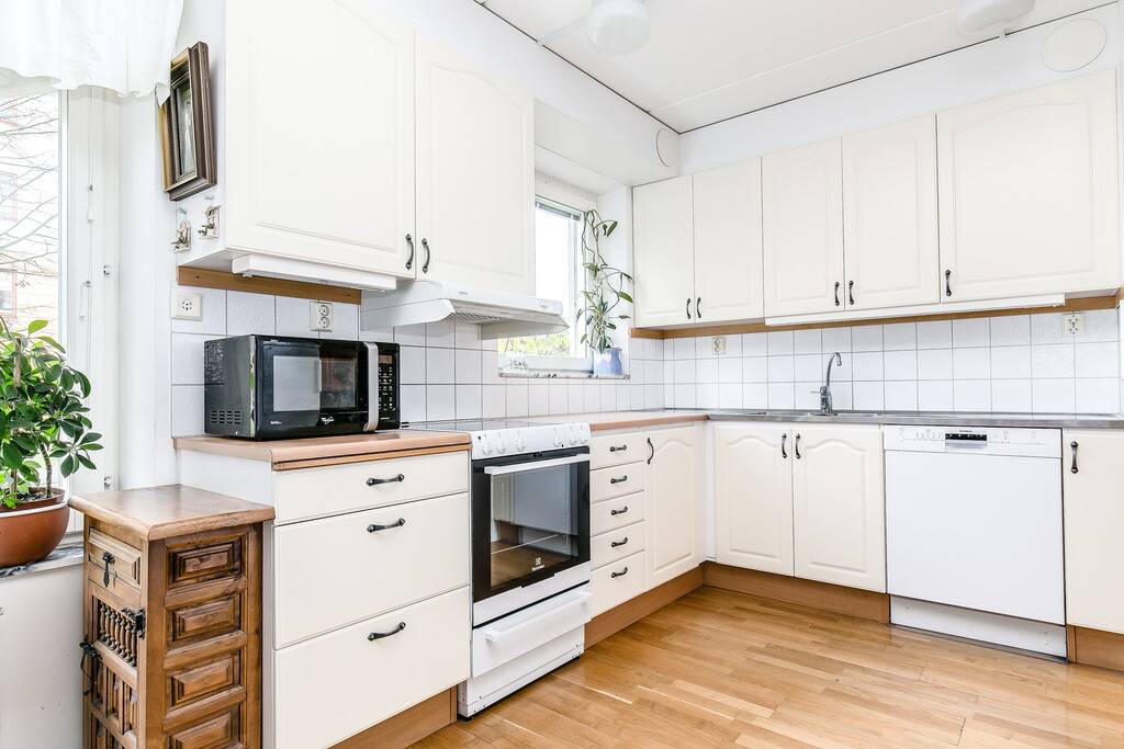4 rum Lägenhet på Rådstuguvägen 5 Centrala Huddinge Huddinge kommun - bild 2