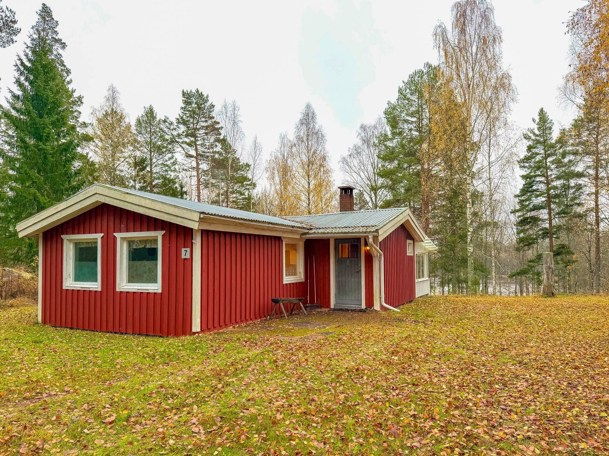 2 rum fritidshus på Bofinkvägen 7 Holmsveden, Söderhamns kommun - bild 1