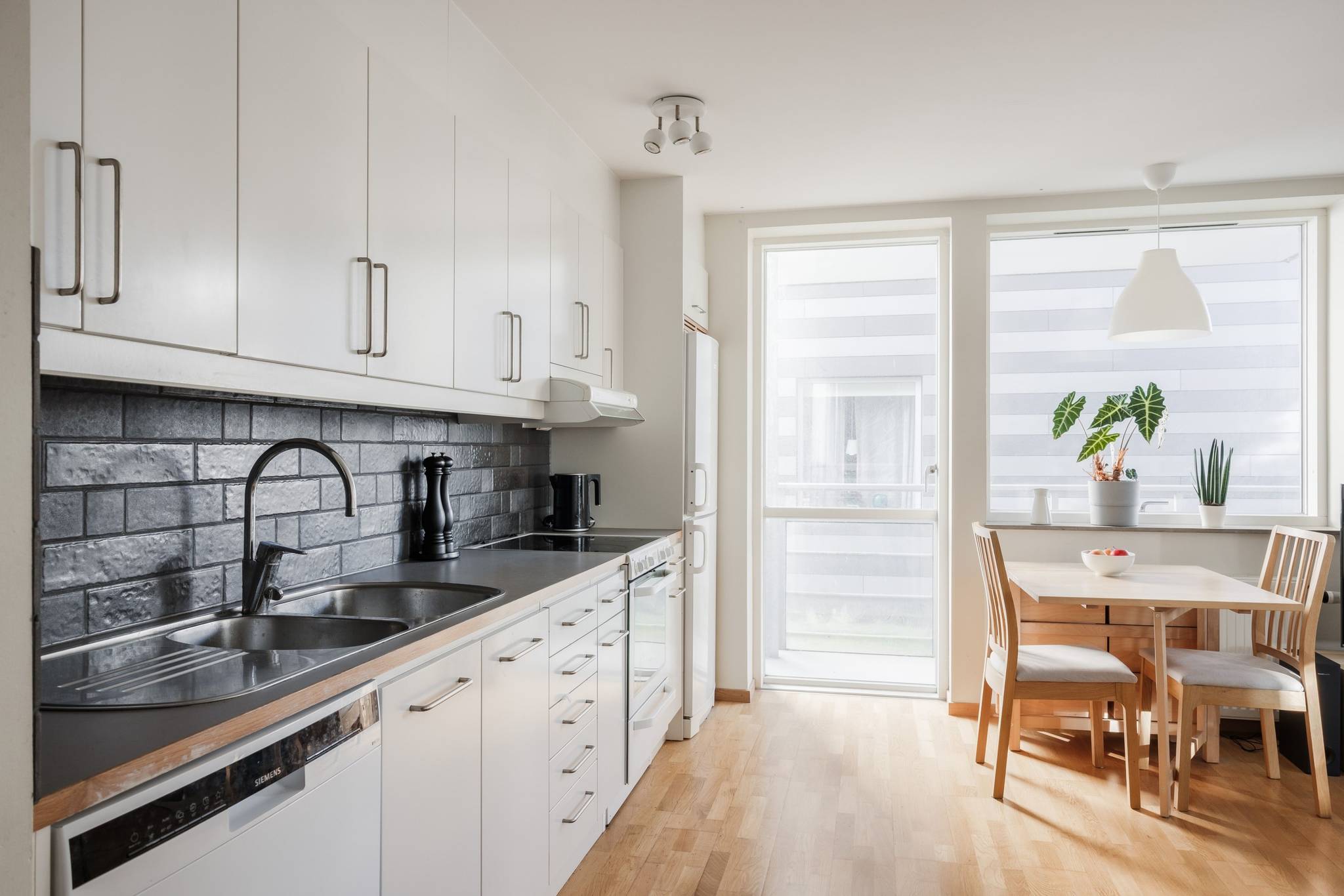 2 rum Lägenhet på Parternas gränd 35 Norra Fäladen Lunds kommun - bild 2