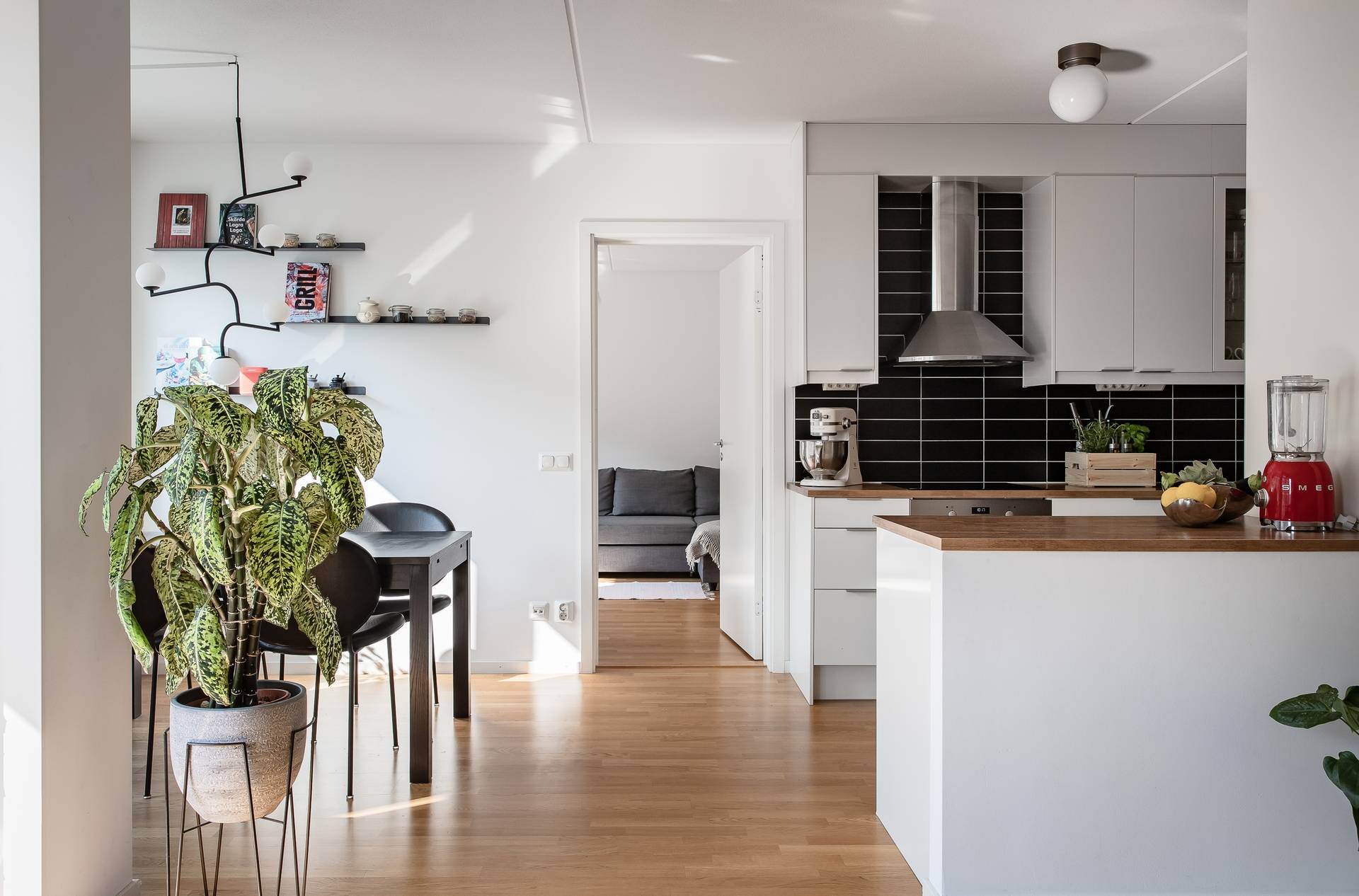 4 rum Lägenhet på Fridensborgsvägen 108, våning 4 Järvastaden Solna kommun - bild 3