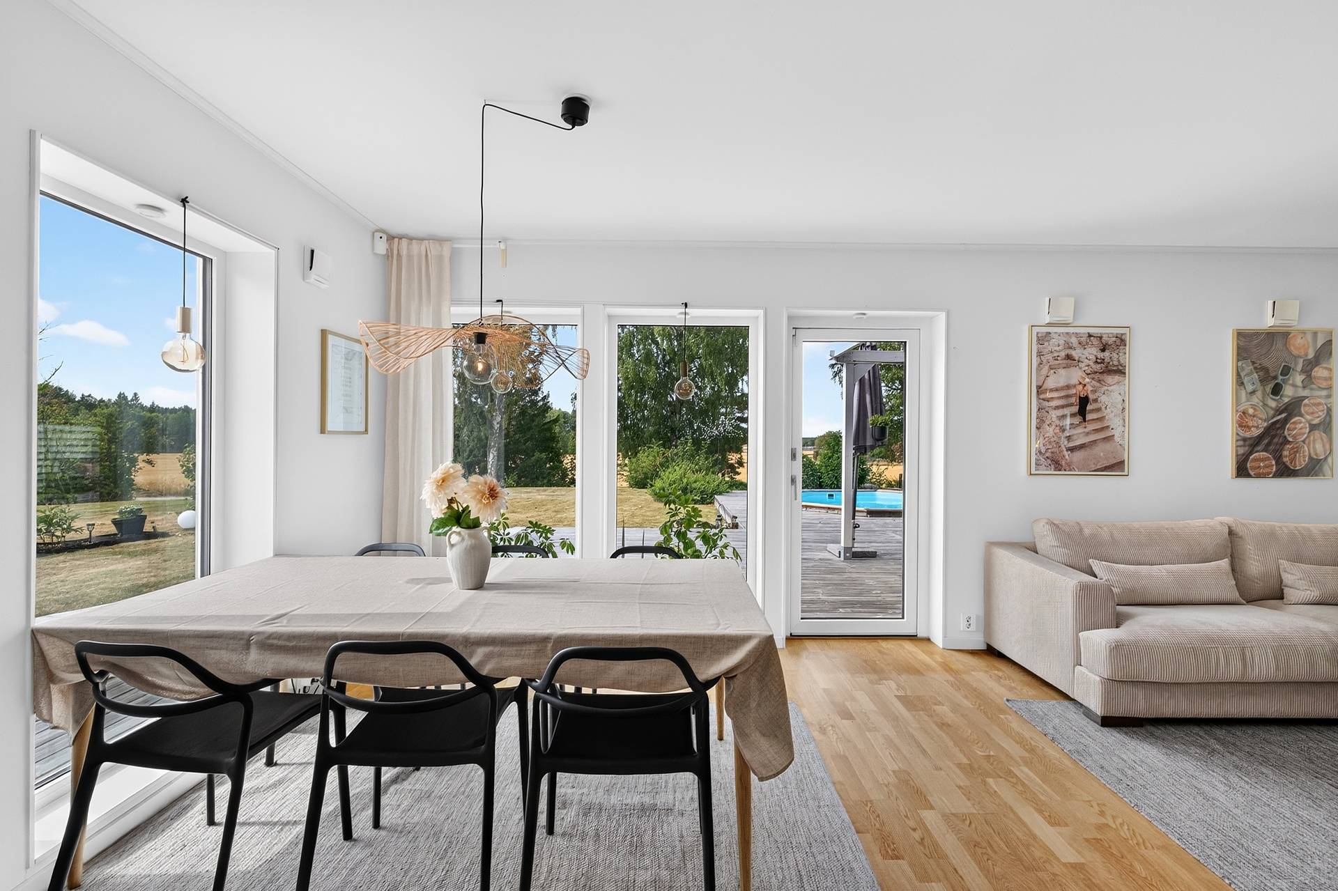 7 rum Villa på Lena-Årby Skogs-Årby 76 Storvreta Uppsala kommun - bild 8