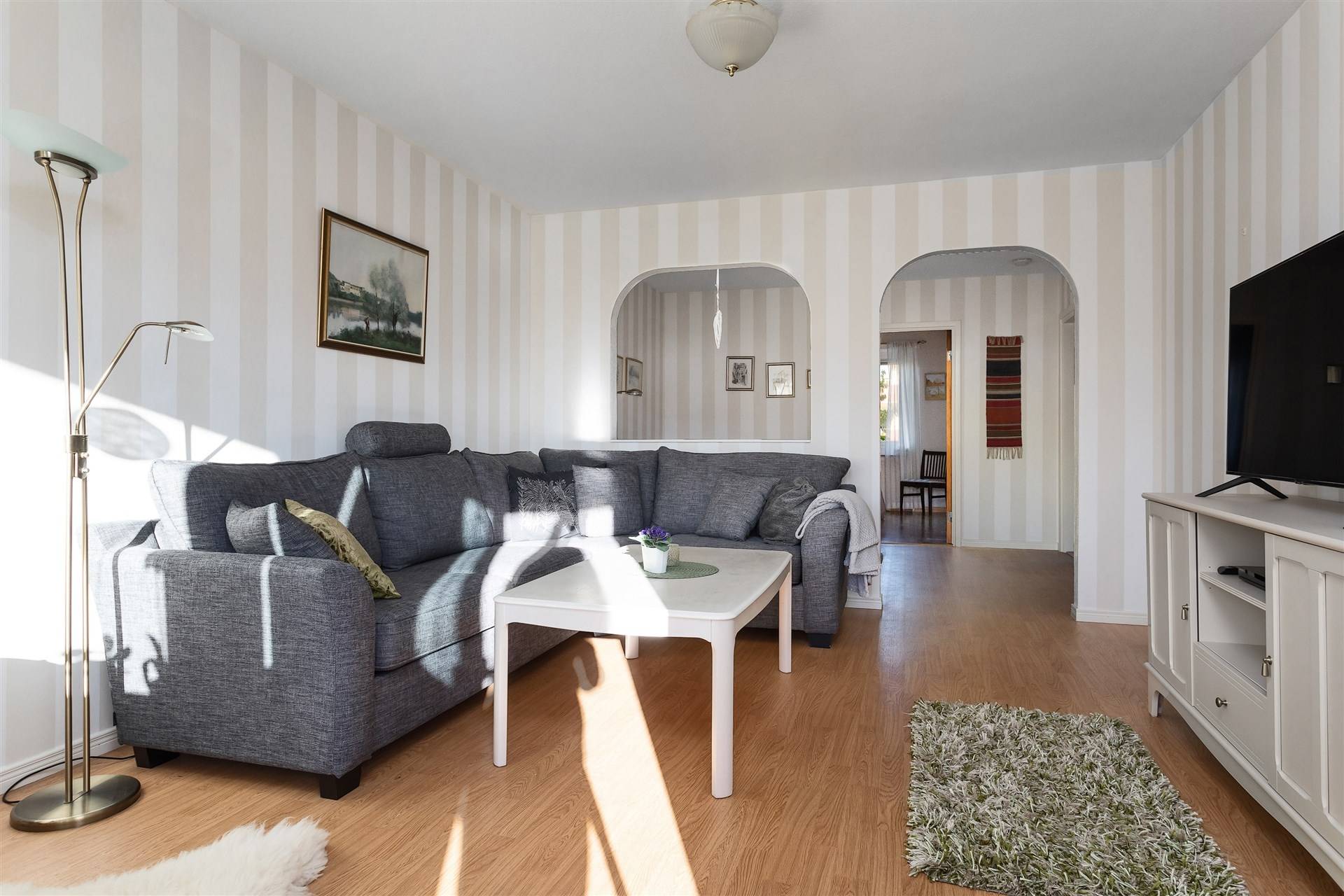 3 rum Lägenhet på Näsbygatan 3B, Lgh 1101 Frövi Lindesbergs kommun - bild 2