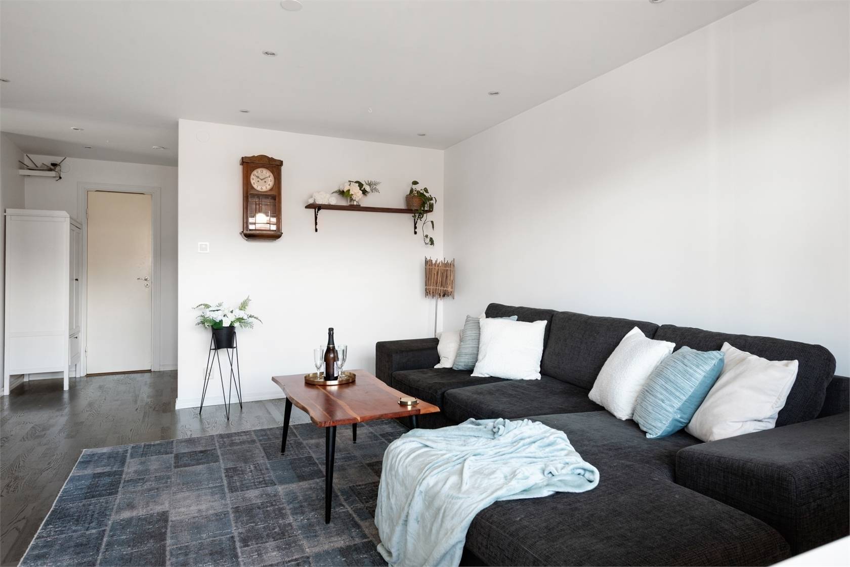 2 rum lägenhet på Storängsvägen 18 B Åkersberga Centralt, Österåkers kommun - bild 3