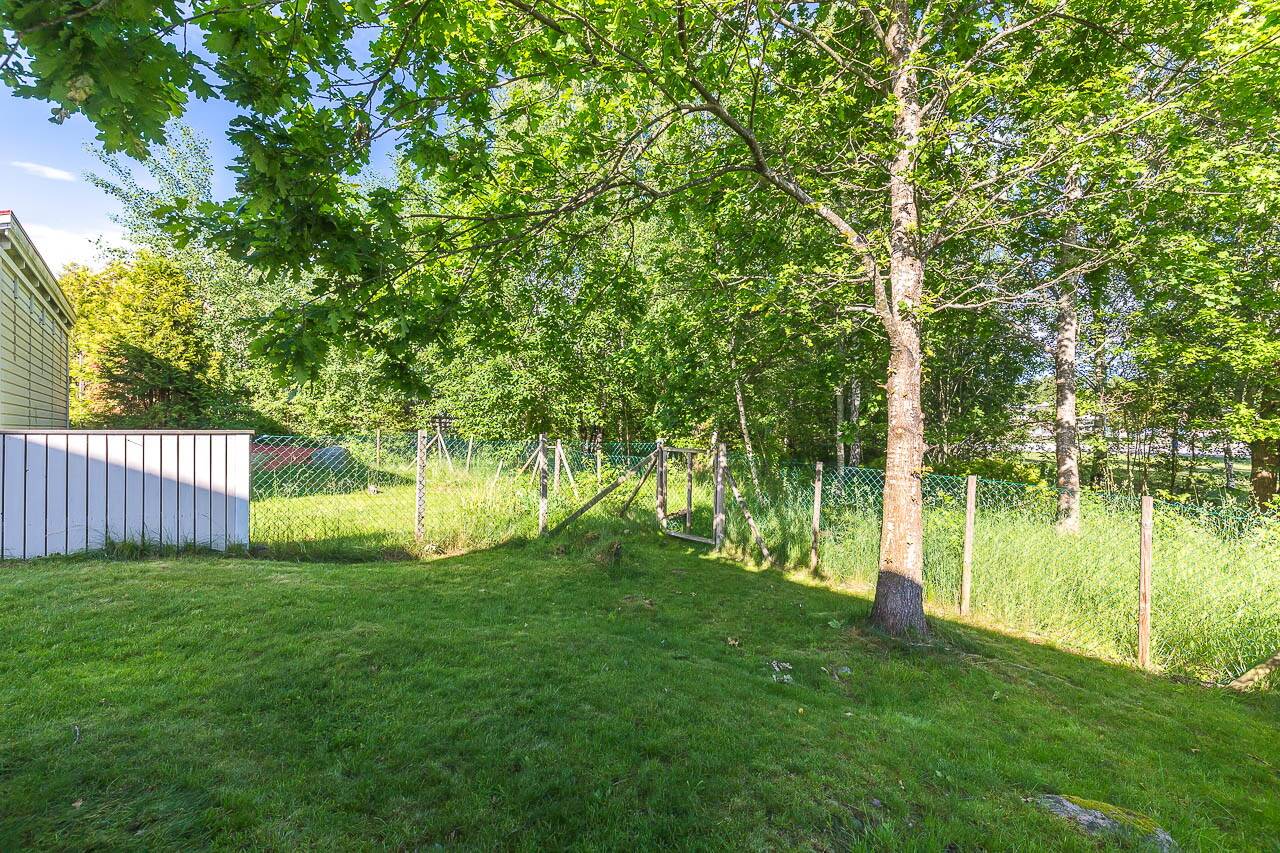 5 rum Par-/kedje-/radhus på Uranusgatan 26 Märsta - Steninge Sigtuna kommun - bild 17