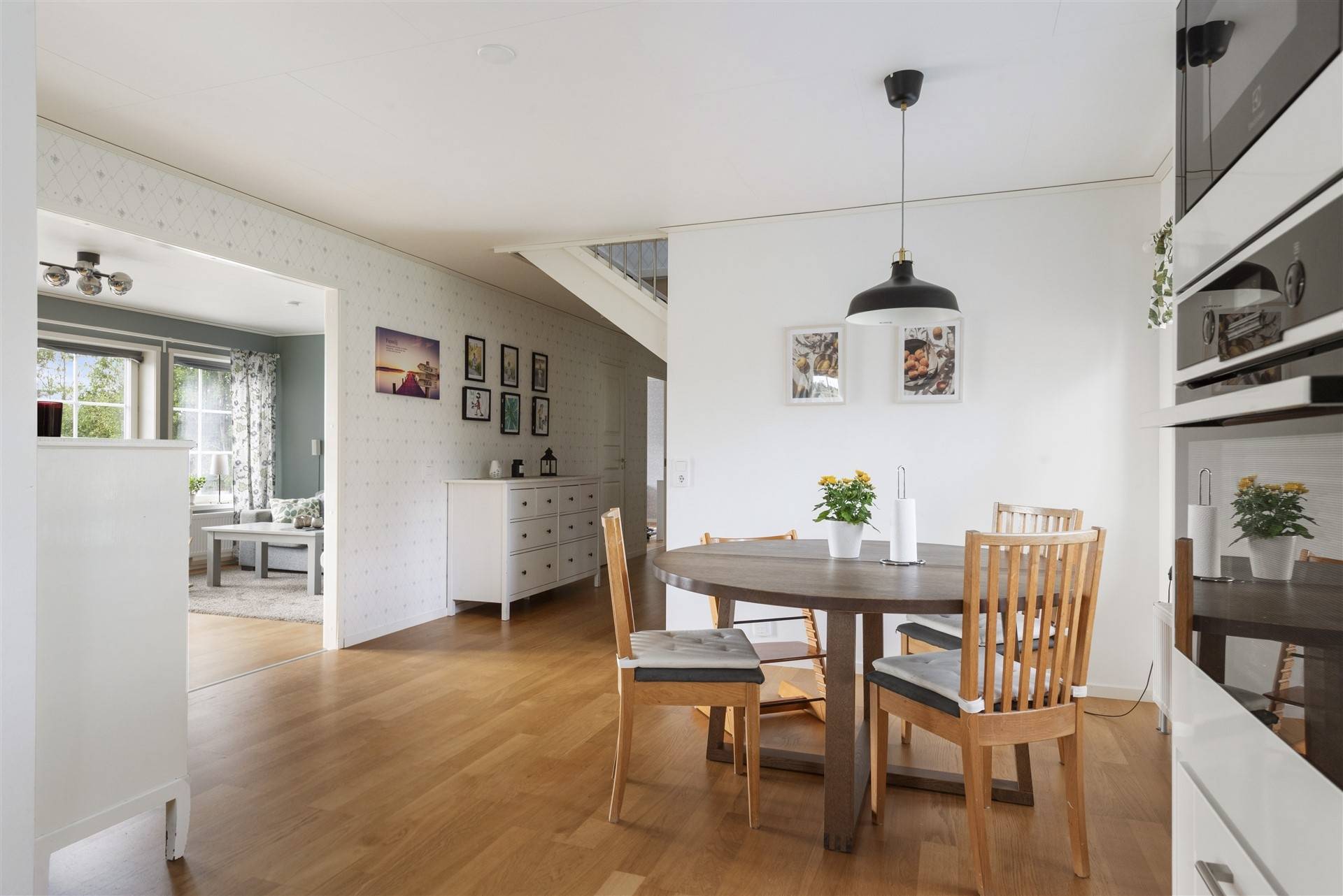 7 rum Villa på Dragontorpsvägen 3 Norrtälje kommun - bild 35