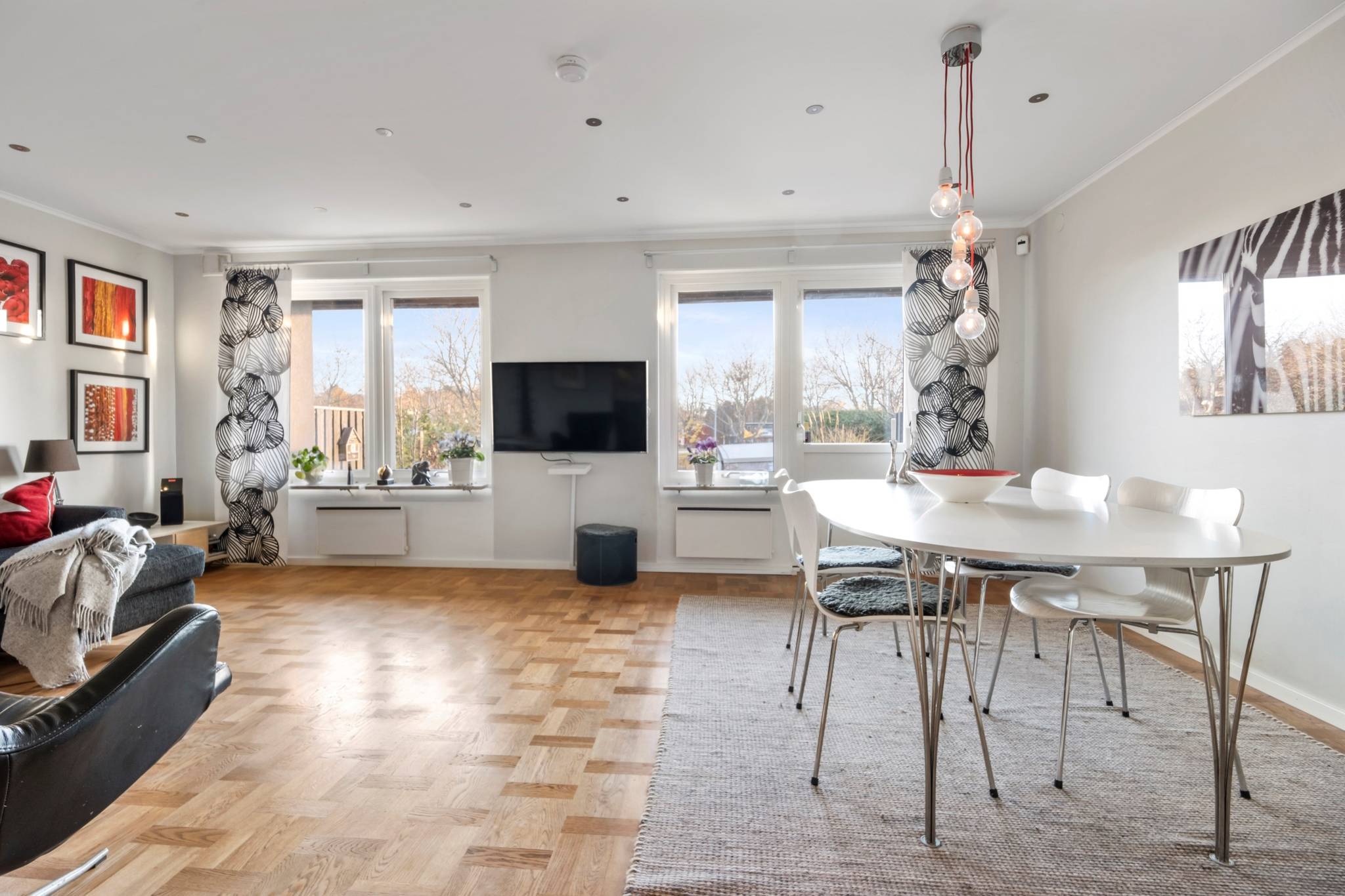 6 rum Radhus på Skattegårdsvägen 386 Vällingby - Vinsta Stockholms kommun - bild 7