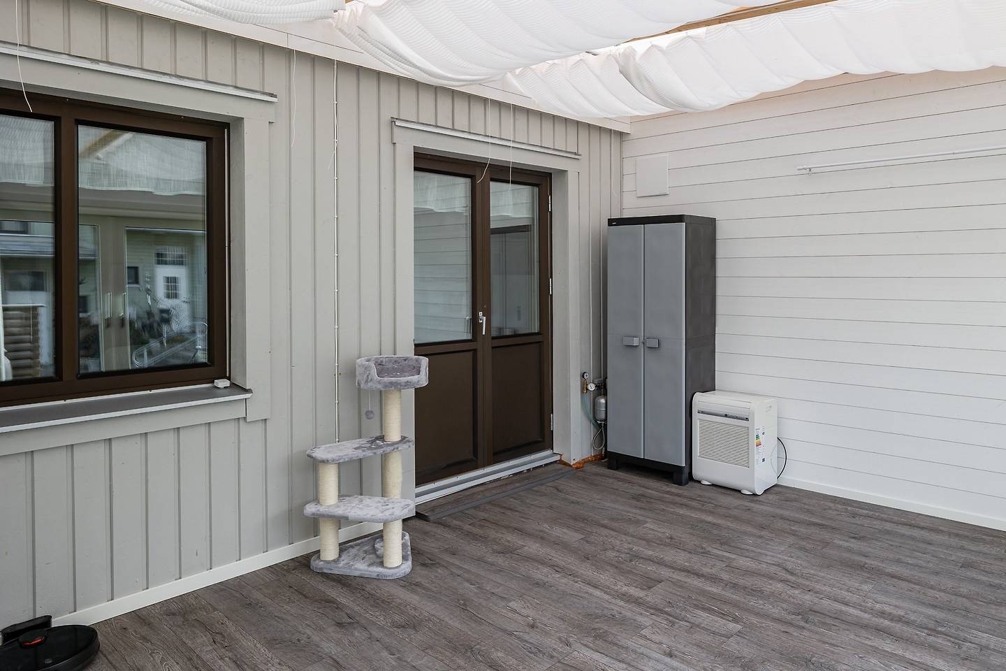 3 rum Radhus på Ängsvägen 4 E Östermalm Skövde kommun - bild 19