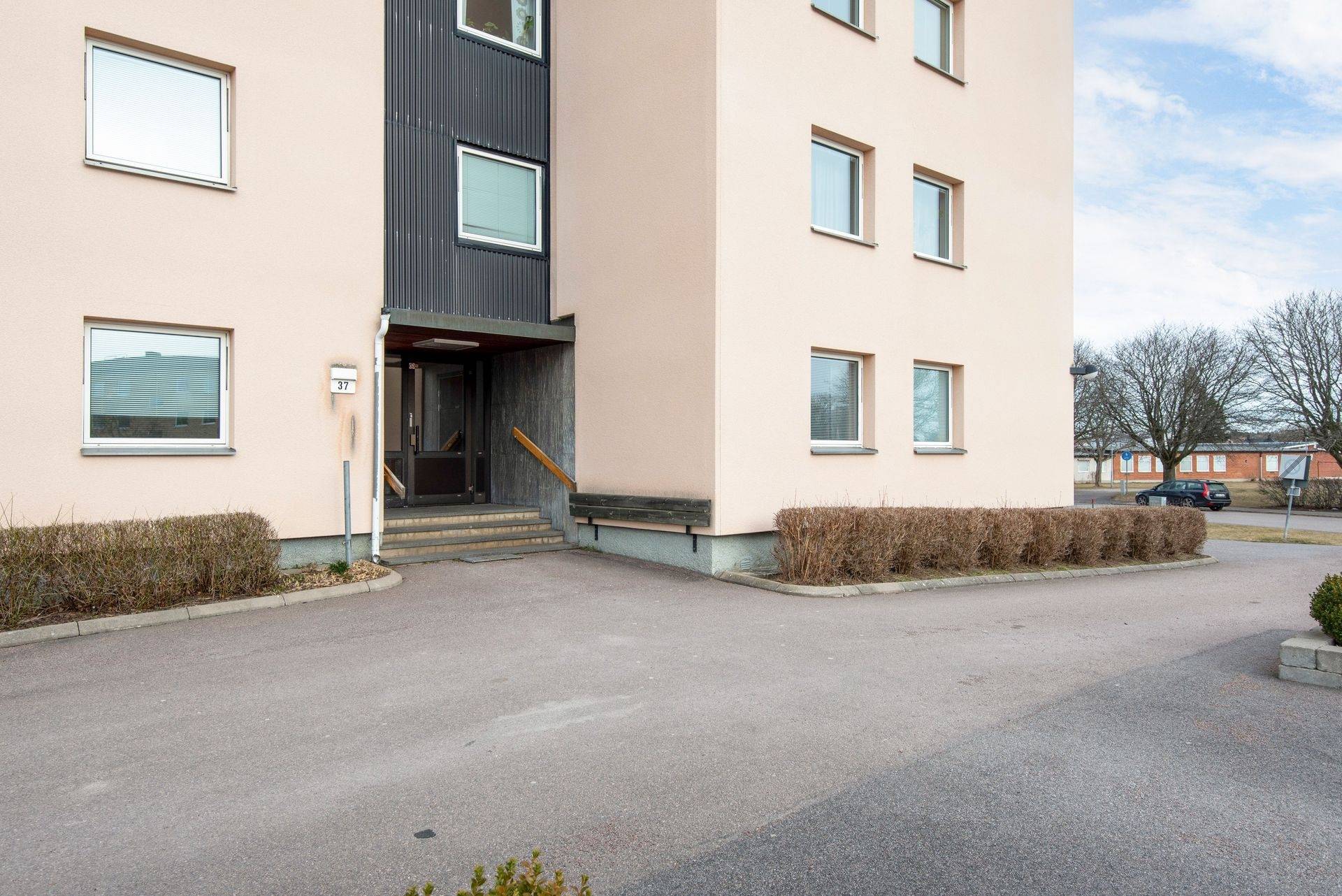 2.5 rum Lägenhet på Folkungagatan 37 Lundby Mjölby kommun - bild 2