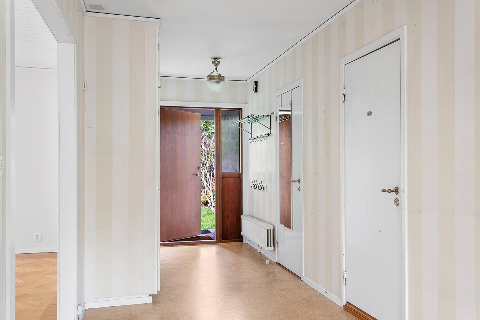 3 rum Villa på Hasselvägen 6 Urshult Tingsryds kommun - bild 9