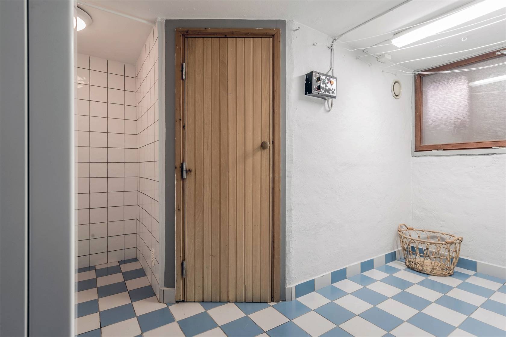 6 rum Radhus på Värmlandsgatan 15 Norr - Vid Folkparken Norrköpings kommun - bild 46