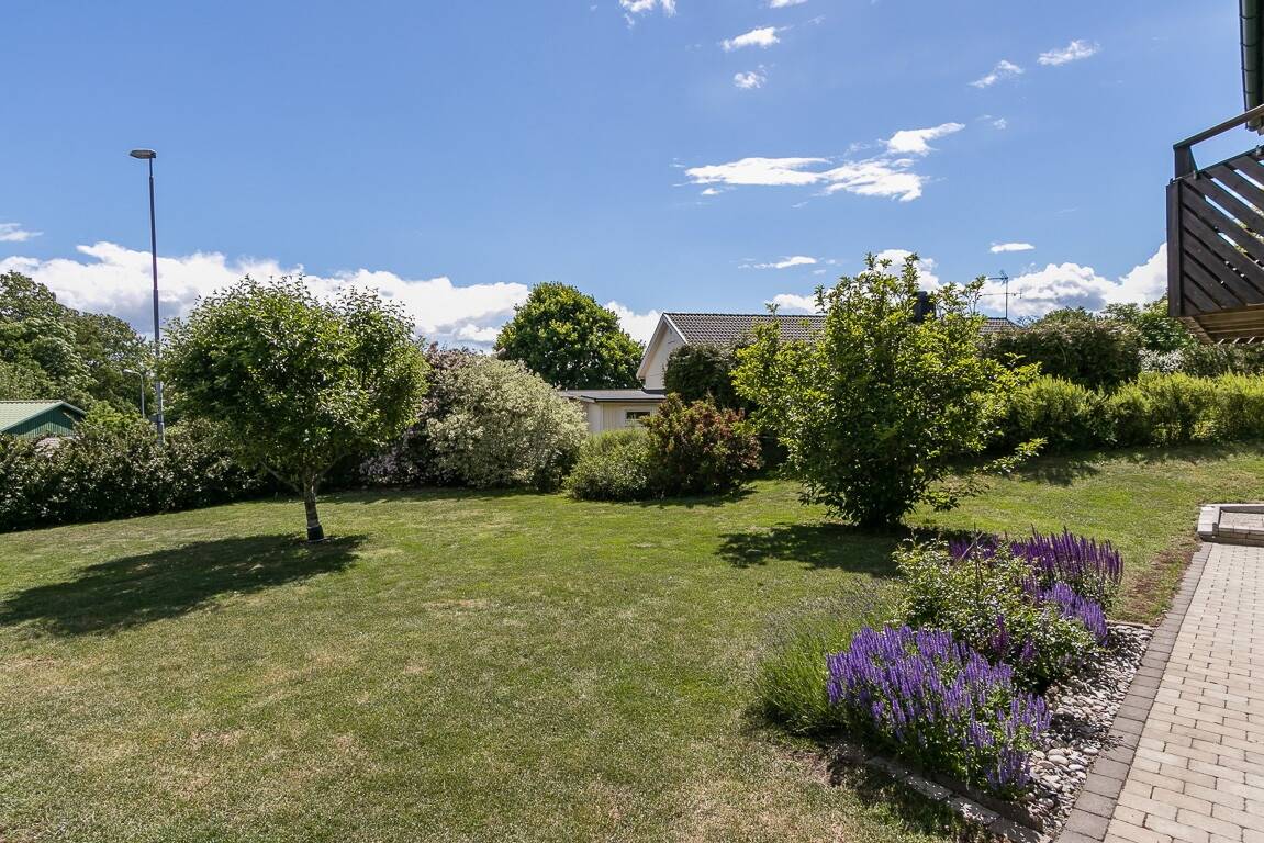 7 rum Villa på Körsbärsvägen 3 Norrby Oskarshamns kommun - bild 37