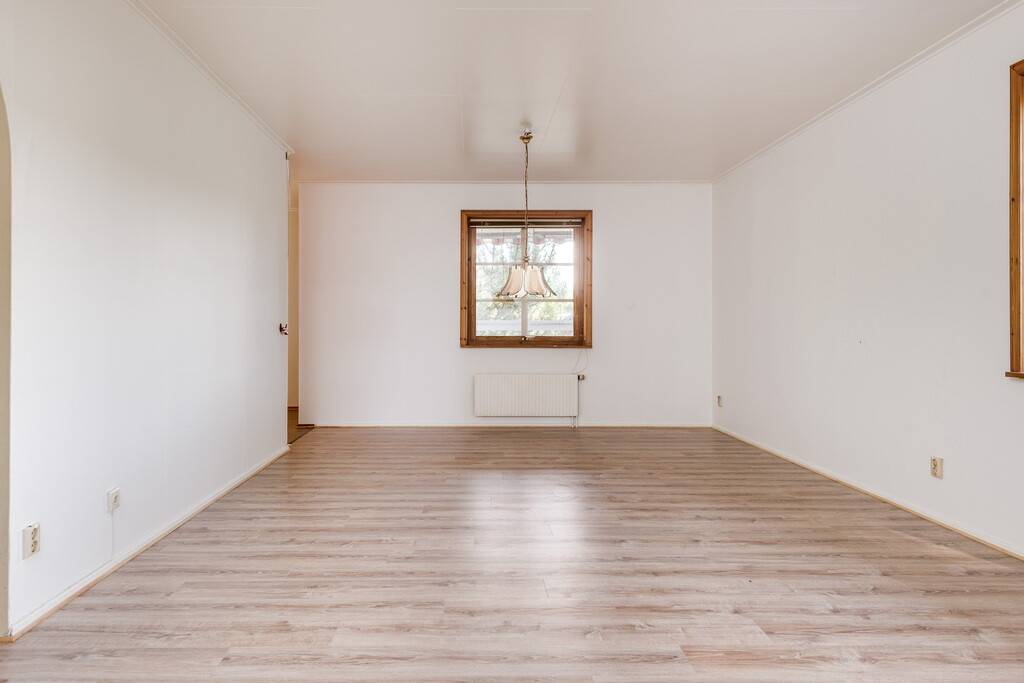 5 rum Villa på Sjötäktsvägen 28 Liljan Falu kommun - bild 7