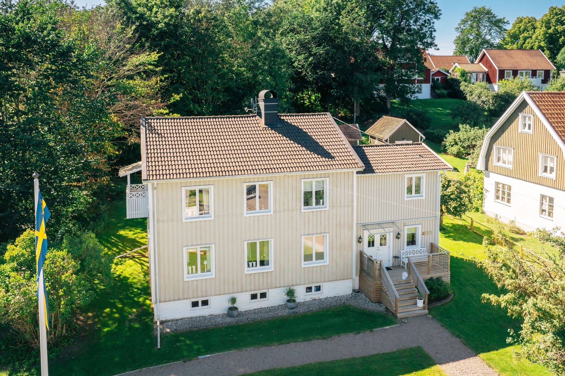 8 rum Villa på Våmbsvägen 1 Våmb Skövde kommun - bild 46