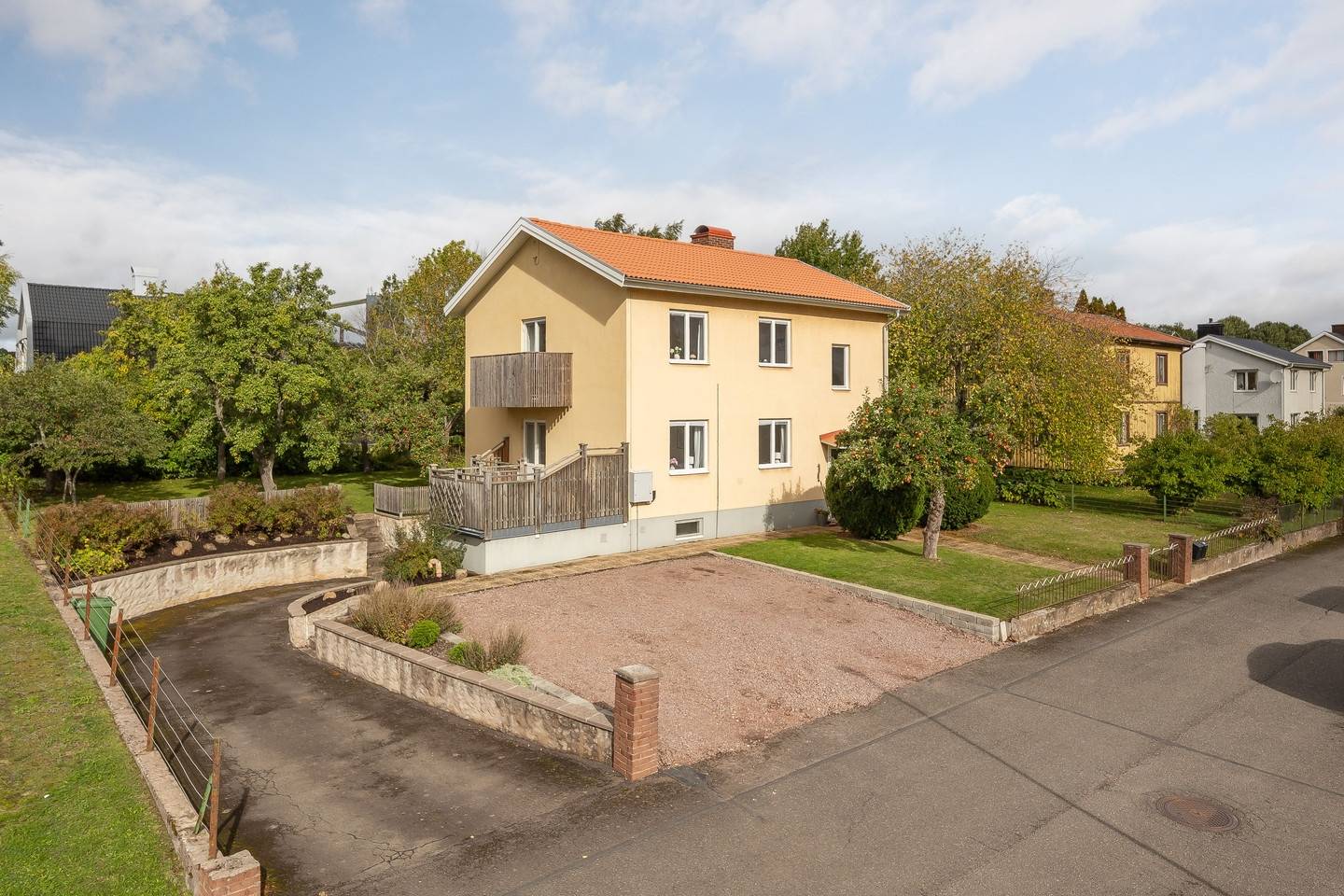 6 rum Villa på Nedergårdsvägen 14 Södermalm Skövde kommun - bild 2