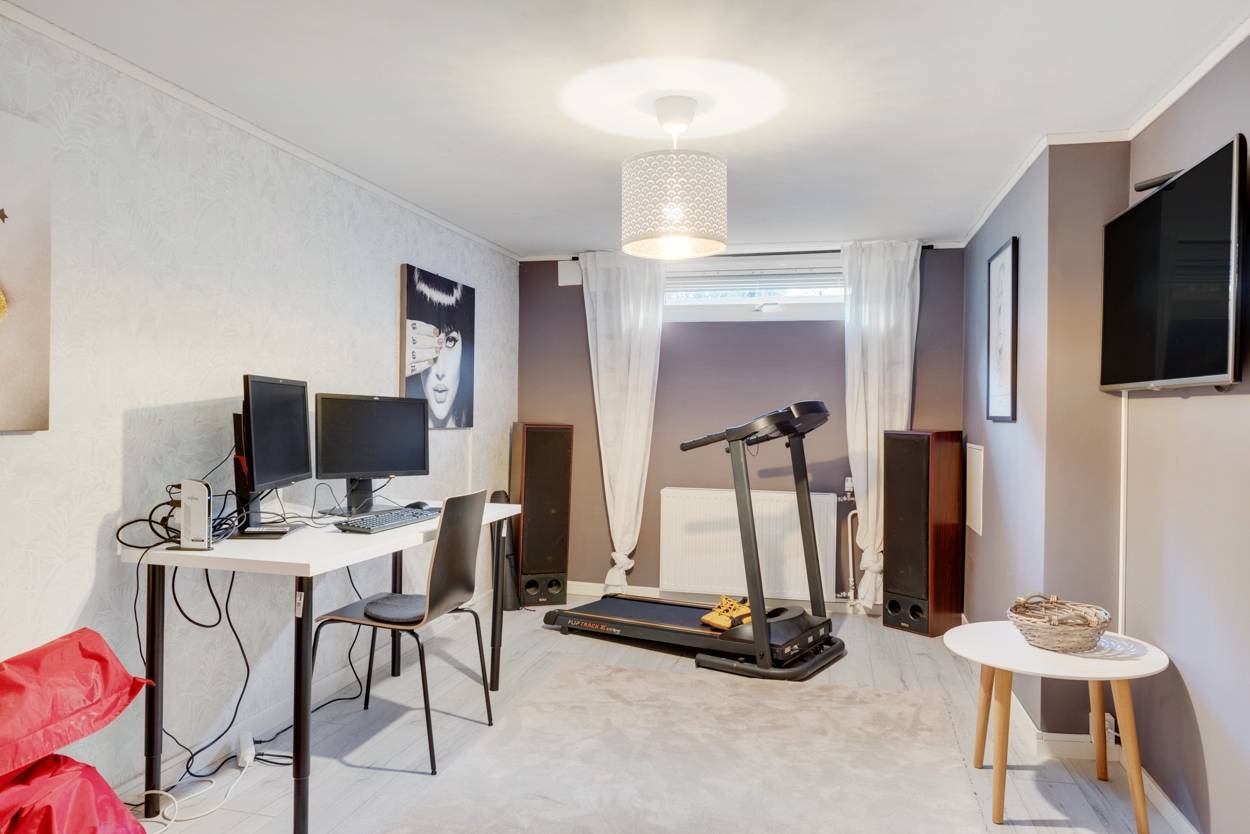 8 rum Villa på Norrevångsgatan 2 Arlöv Burlövs kommun - bild 48