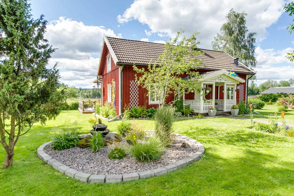 4 rum Villa på Skäverud Mellangården 1 Skäverud mellan Mölltorp och Forsvik Karlsborgs kommun - bild 7