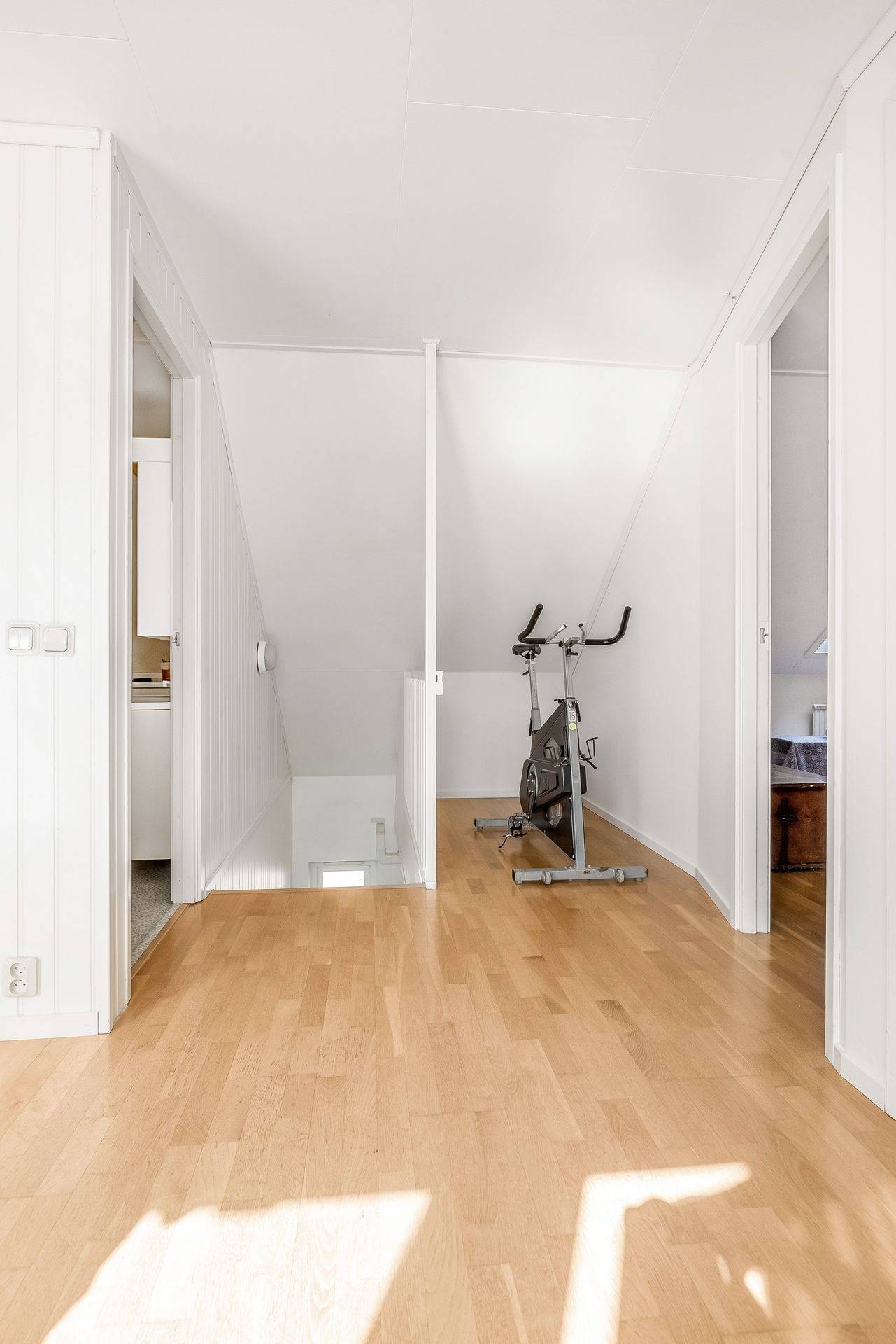 7 rum Villa på Nyponstigen 110 Finninge Strängnäs kommun - bild 23