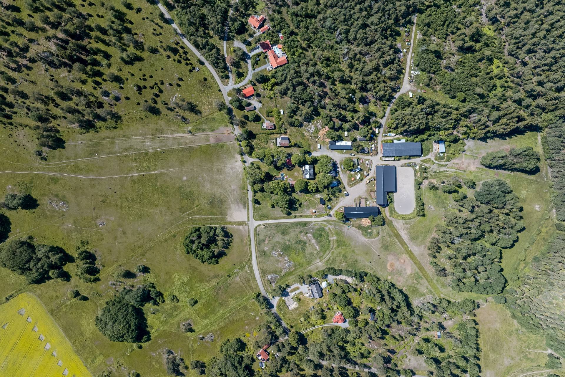 Gård/skog på Skesta Gård Vallentuna kommun - bild 23