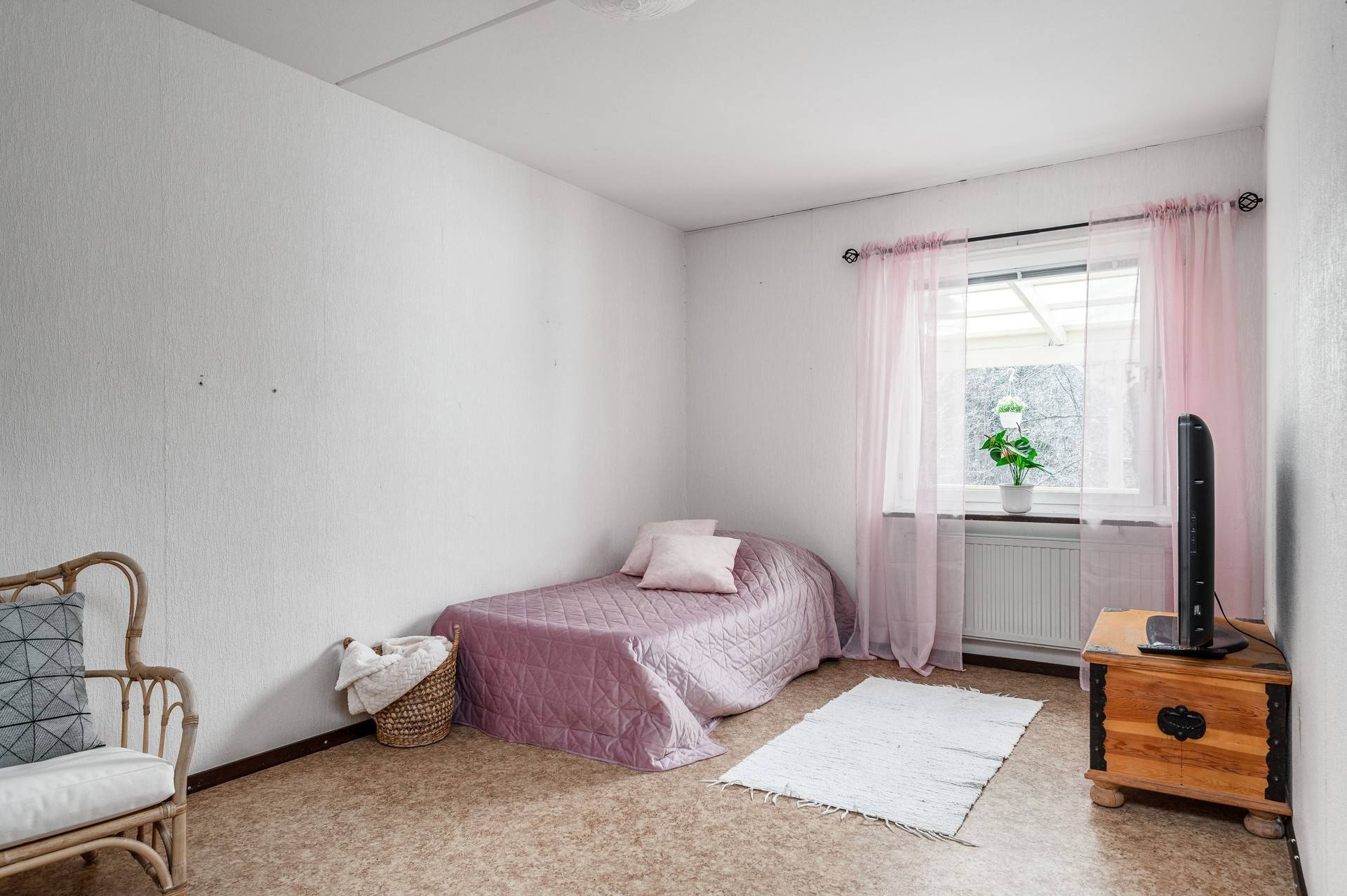 4 rum Radhus på Axel Swartlings Gata 135 Klockaretorpet Norrköpings kommun - bild 18