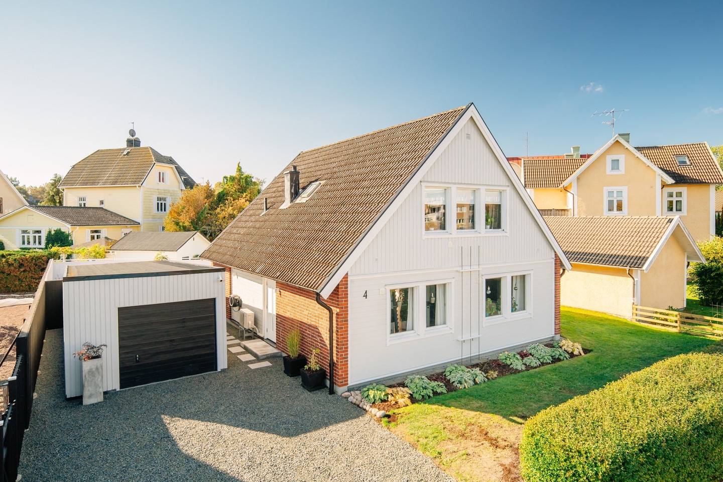 4 rum Villa på Blombackagatan 4 Mariestad Tätort Mariestads kommun - bild 2